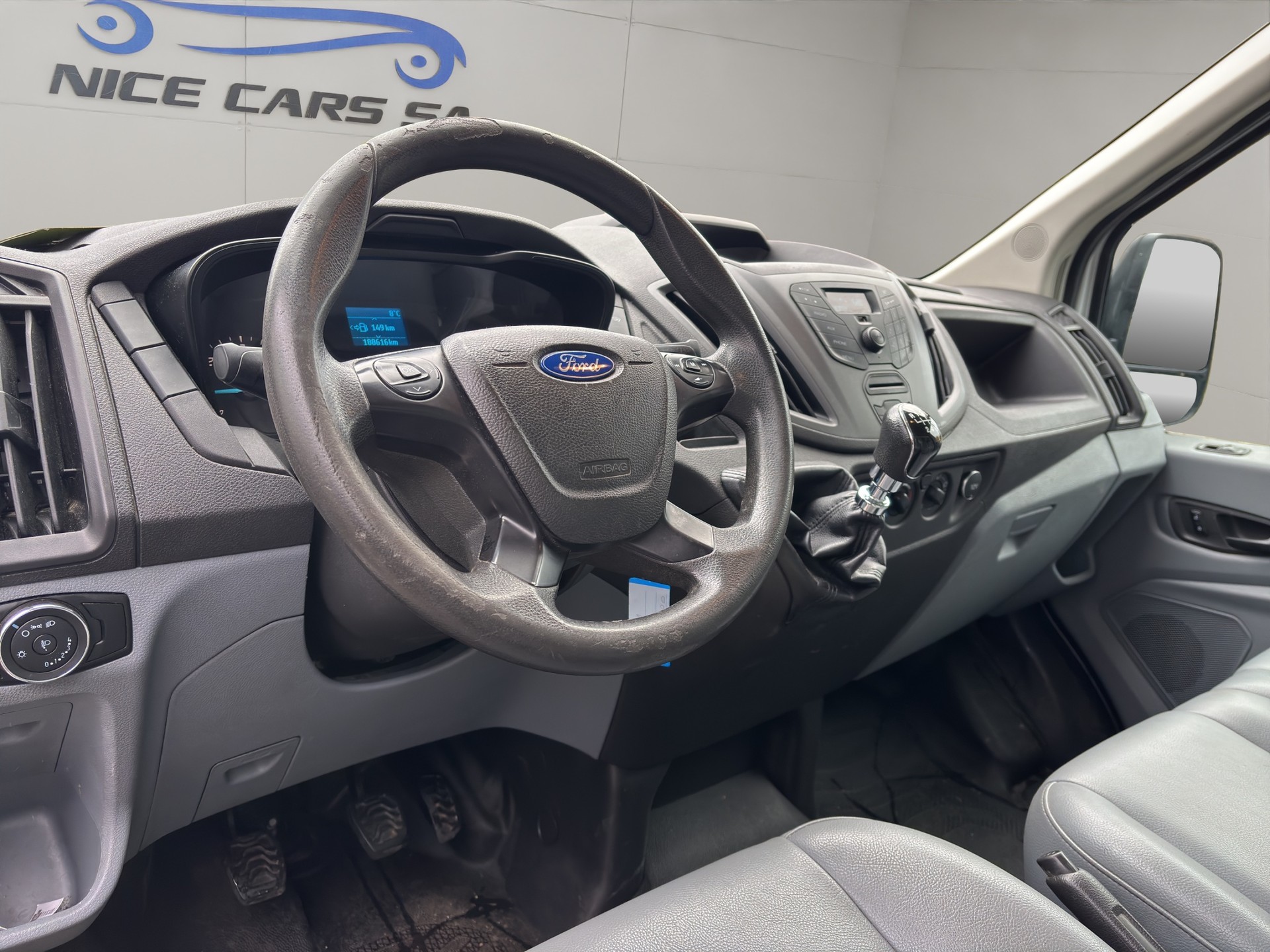 FORD Transit 310 L1H1 Ambiente RWD-image-9