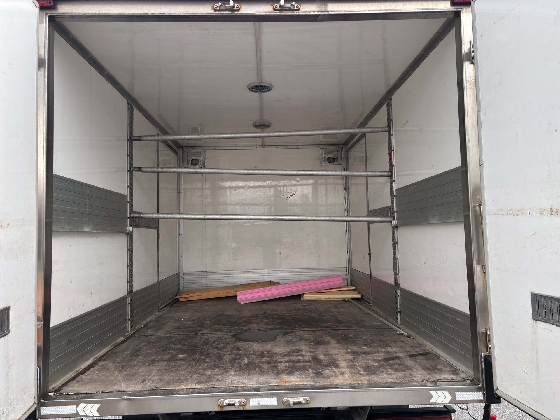 FORD Transit 310 L1H1 Ambiente RWD-image-13