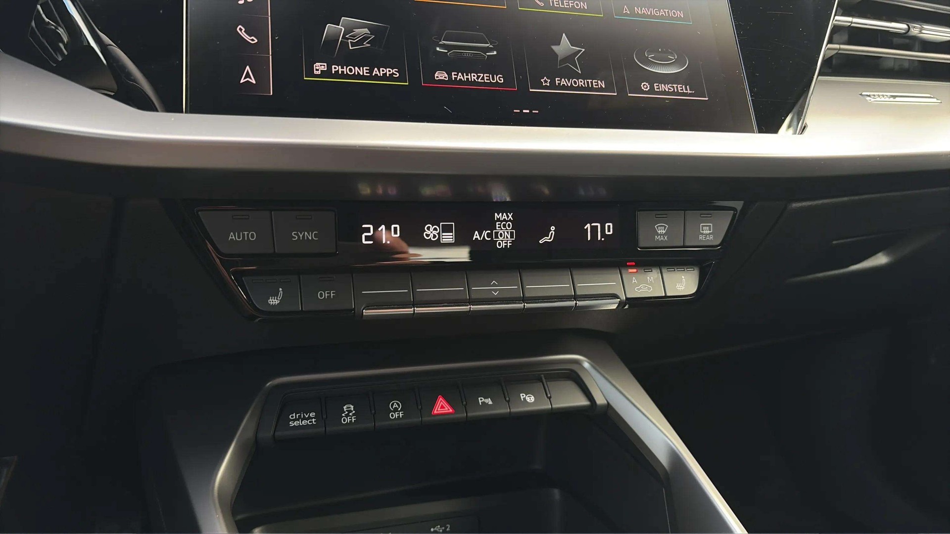 AUDI A3 Sportback 35 TFSI S line S-tronic mit 5J Werksgarantie oder 100000km-image-24