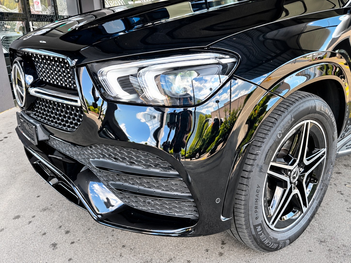 MERCEDES-BENZ GLE 300 d 4Matic AMG Line 9G-Tronic-image-5