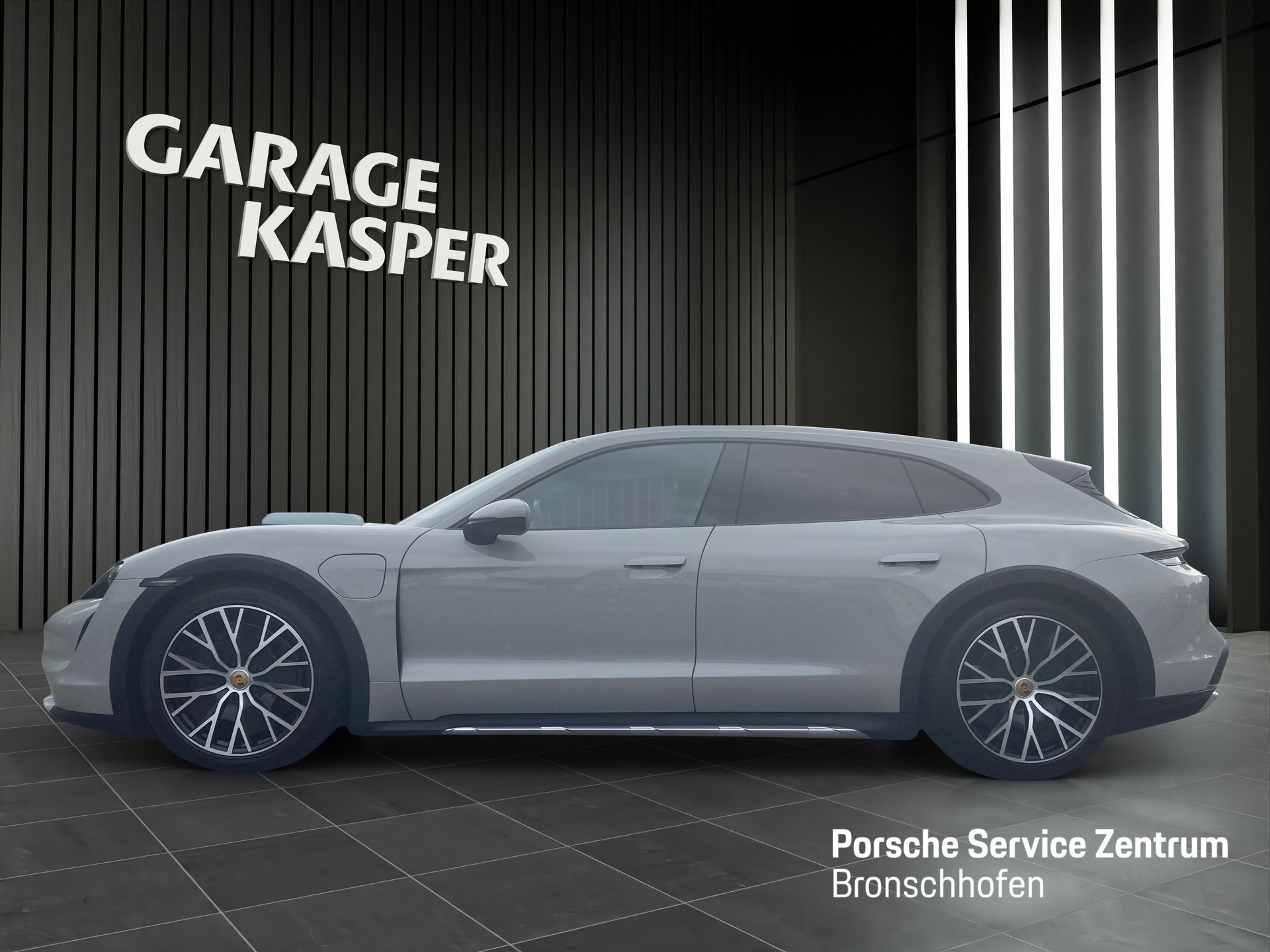 PORSCHE Taycan 4 Cross Turismo-image-1