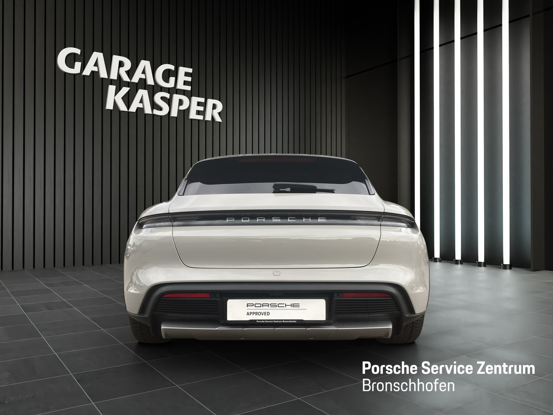 PORSCHE Taycan 4 Cross Turismo-image-3