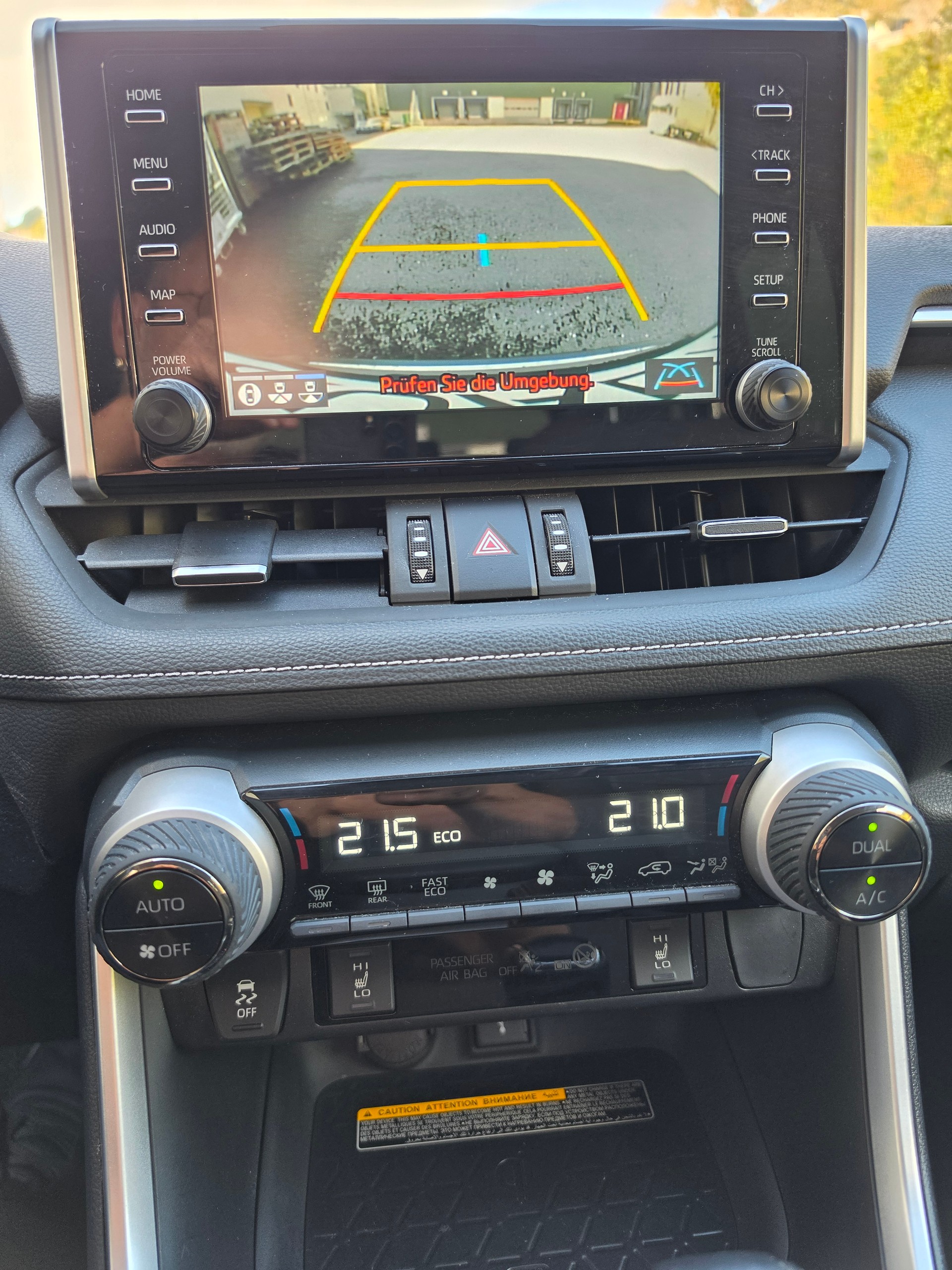 TOYOTA RAV-4 2.5 HSD Style e-CVT 4WD-image-25