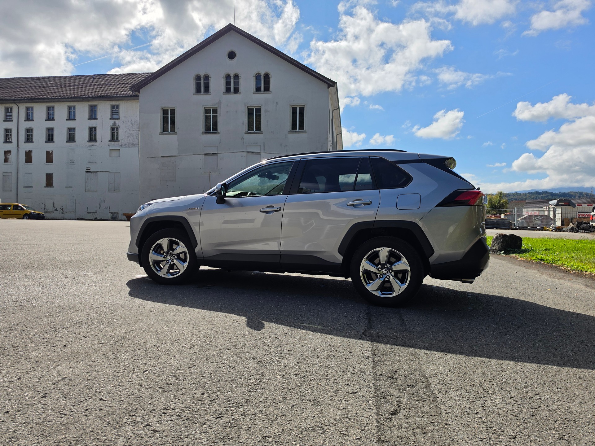 TOYOTA RAV-4 2.5 HSD Style e-CVT 4WD-image-12