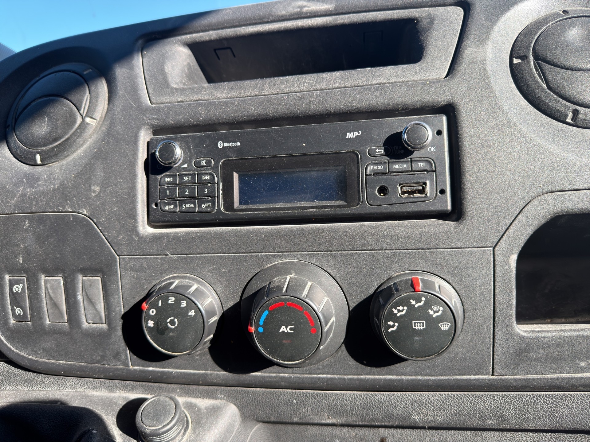 RENAULT Master T35 2.3dCi L3H2 , Klima , B5b-image-7