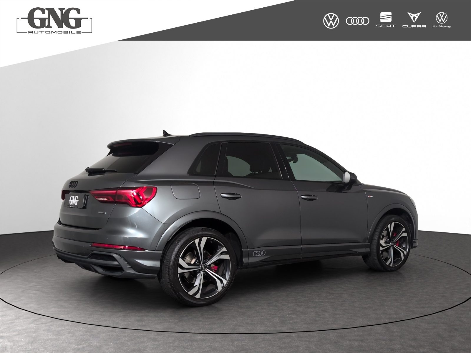 AUDI Q3 45 TFSI S line quattro S-tronic-showroom-element-2