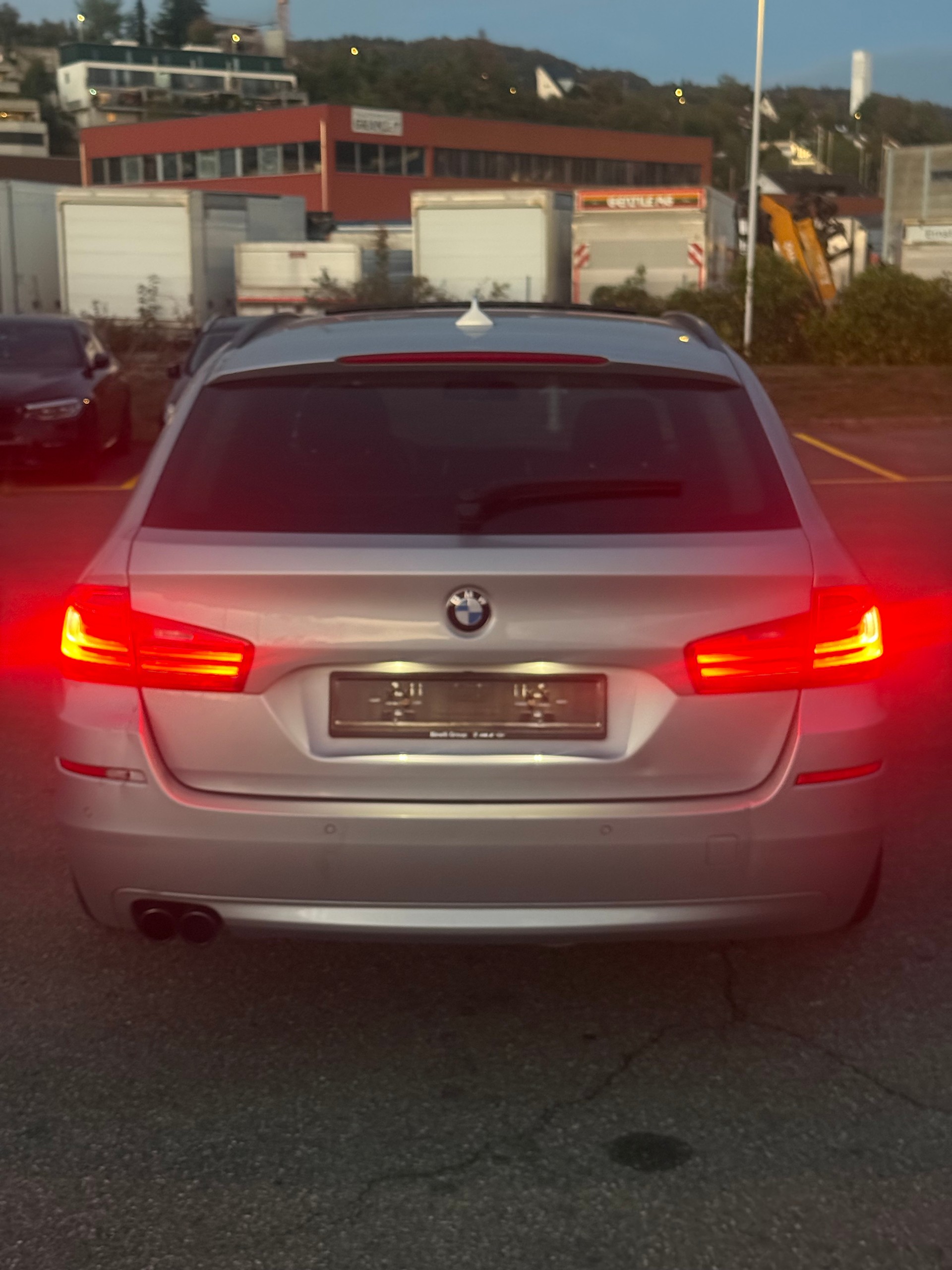 BMW 520-image-5
