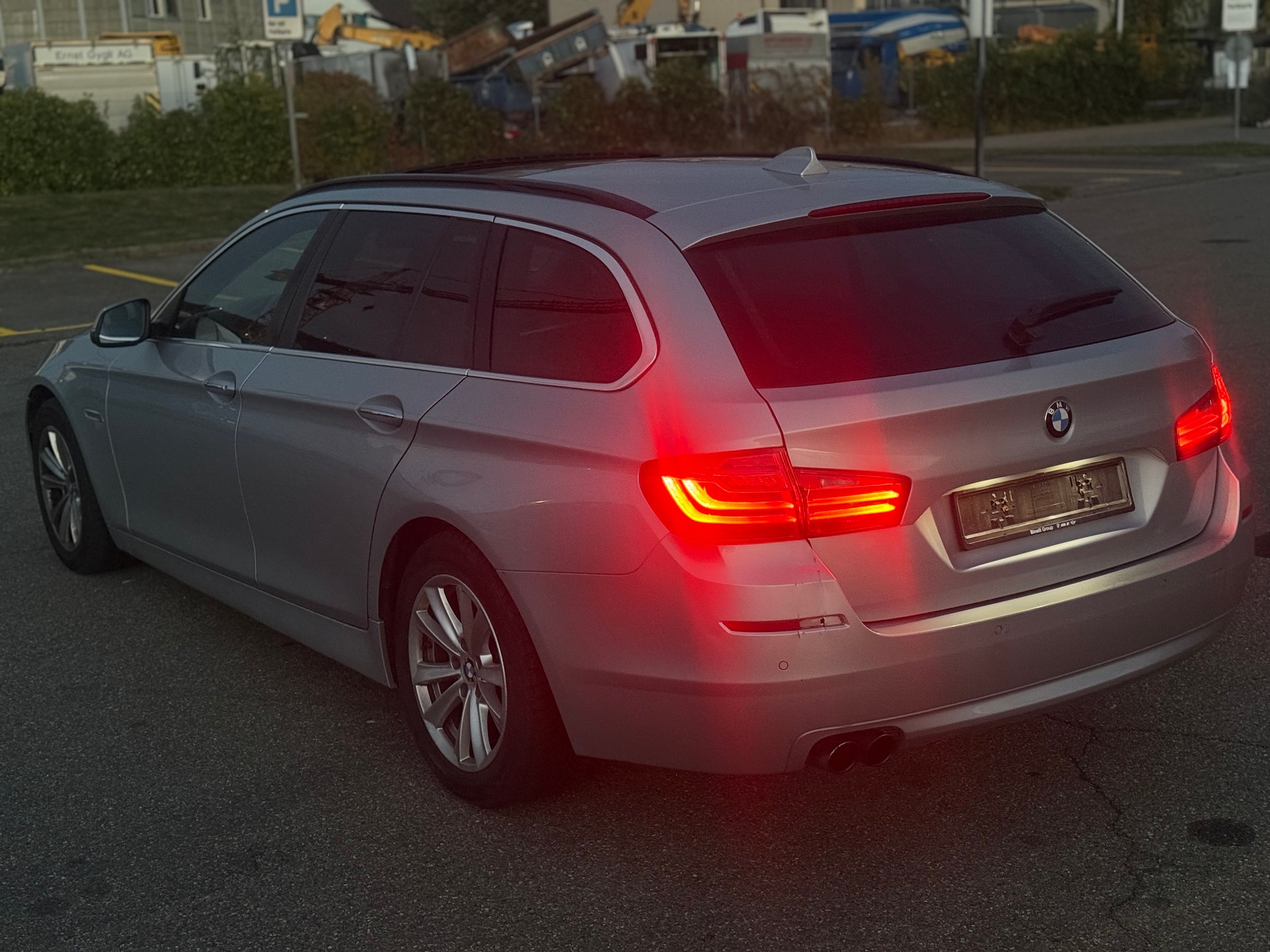 BMW 520-image-4