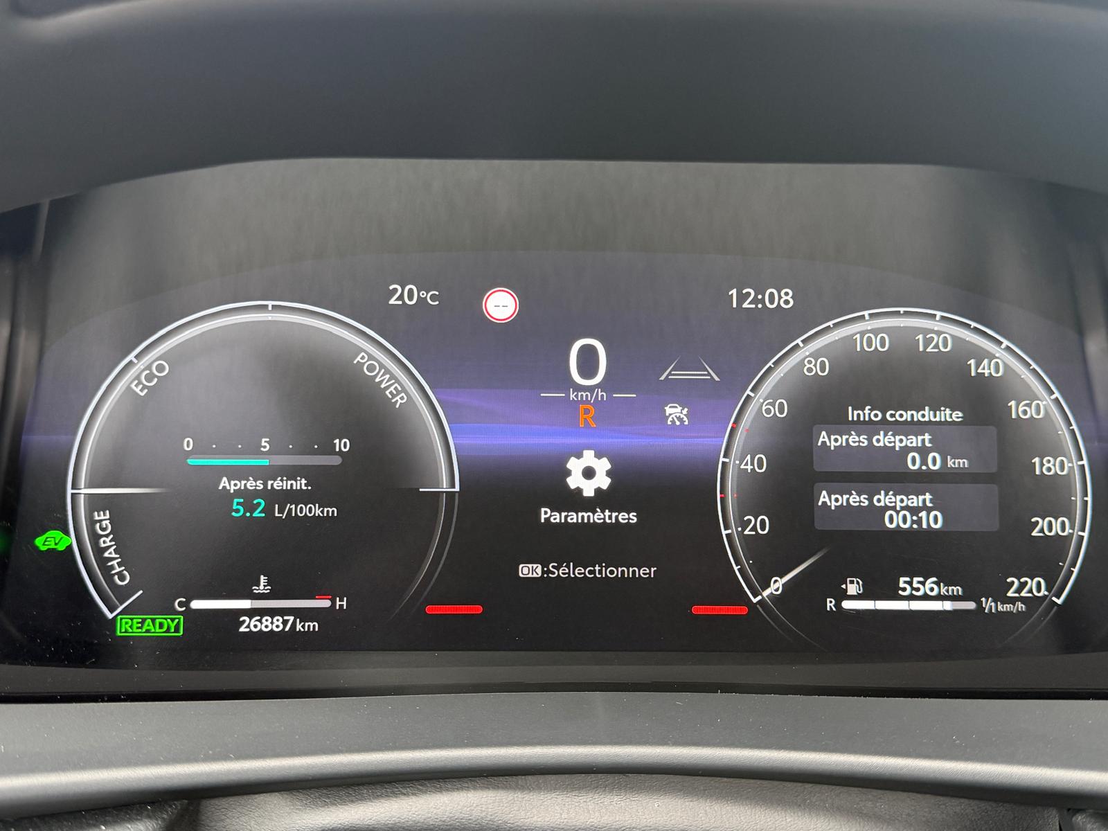 TOYOTA C-HR 1.8 HSD CVT Trend-image-15