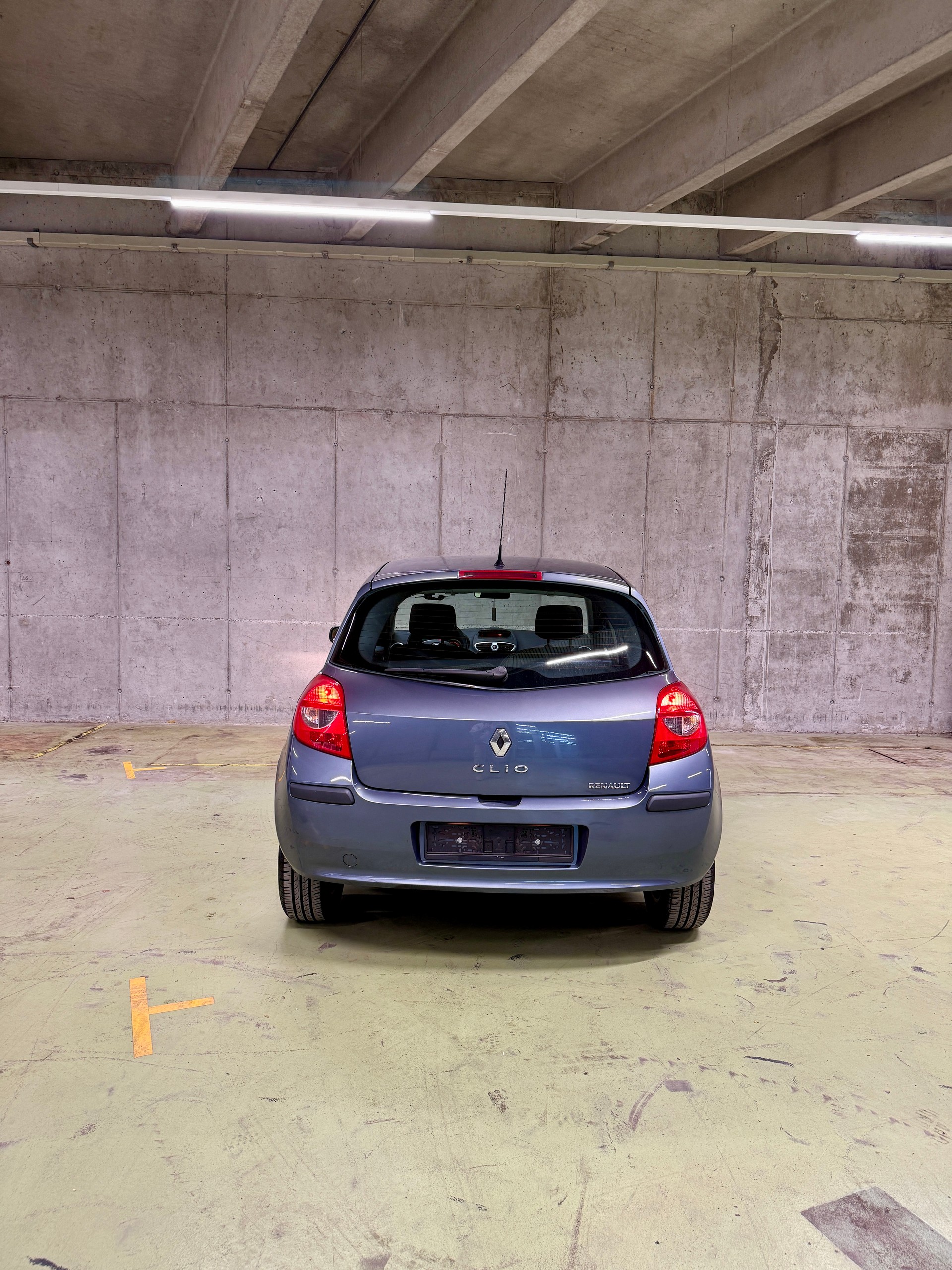 RENAULT Clio 1.5 dCi Dynamique-image-5