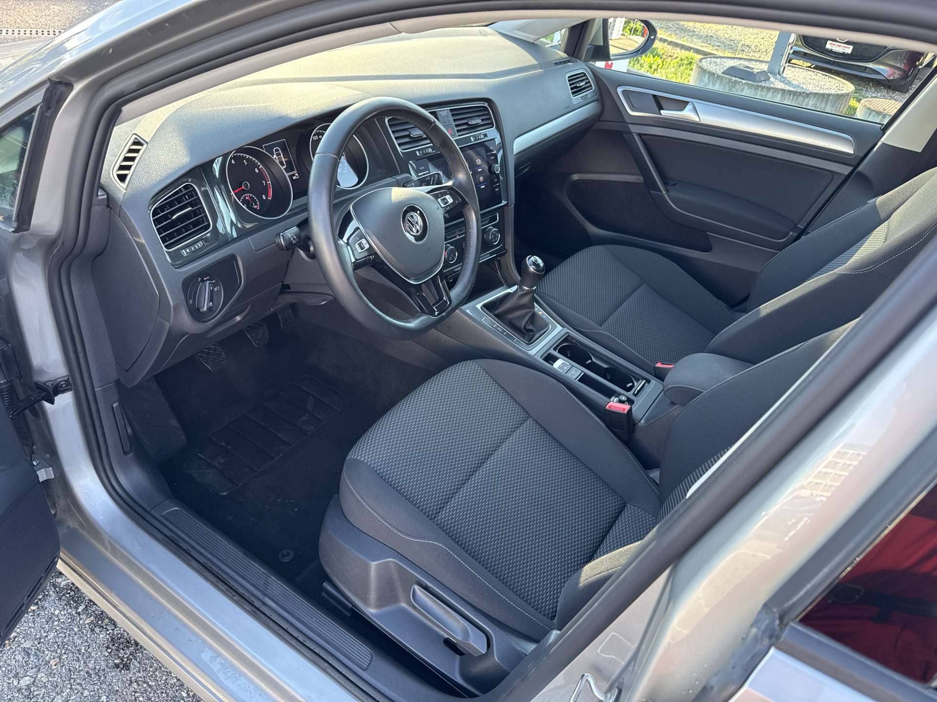 VW Golf 1.0 TSi Comfortline Top-Preis-image-5