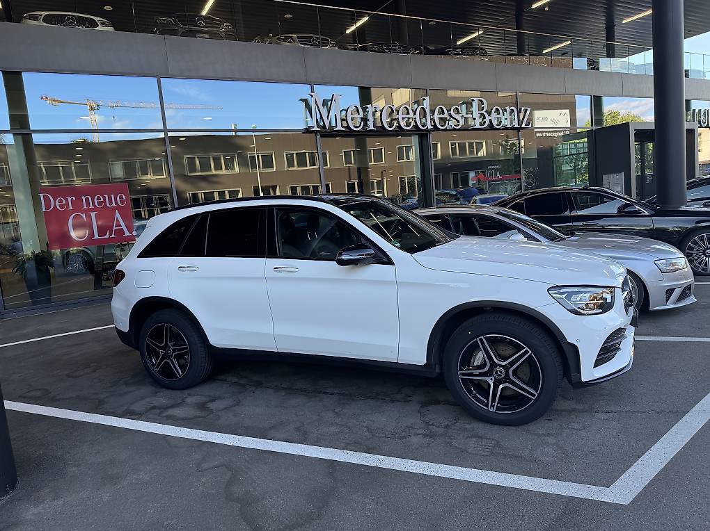 MERCEDES-BENZ GLC 300-image-0