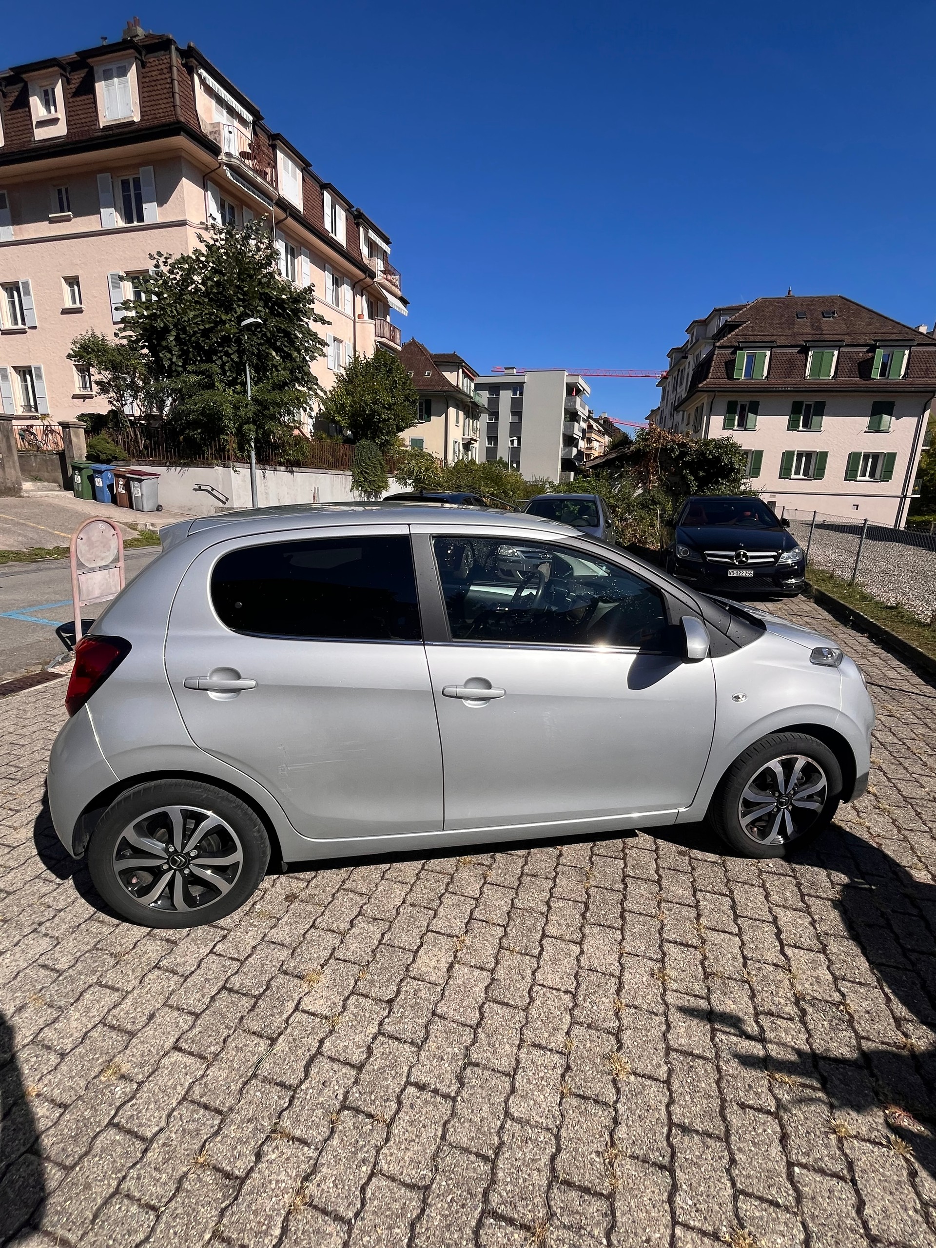 CITROEN 1.0 VTi Shine S/S-image-1