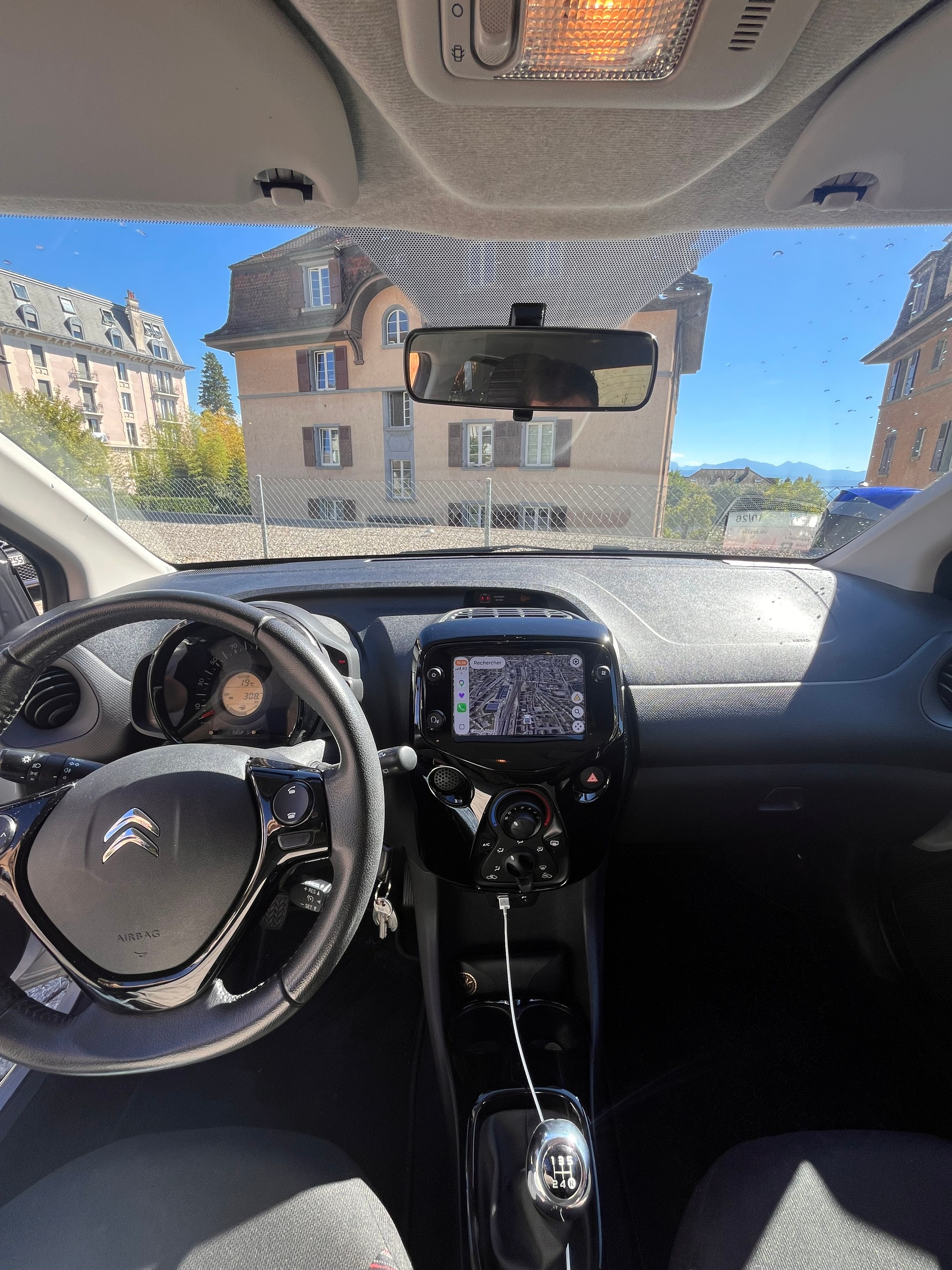 CITROEN 1.0 VTi Shine S/S-image-3