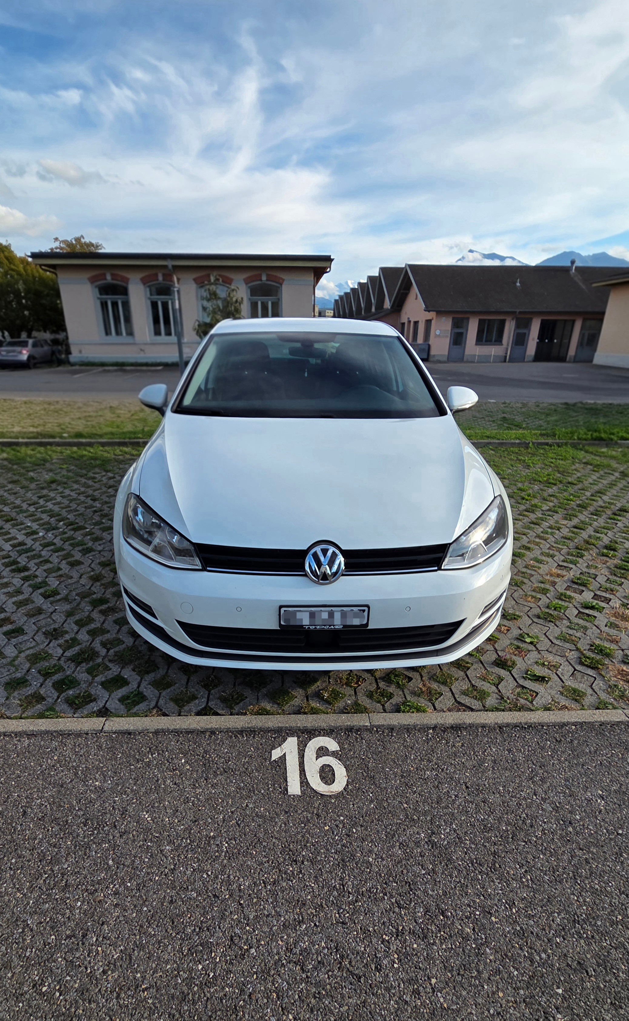 Car photo