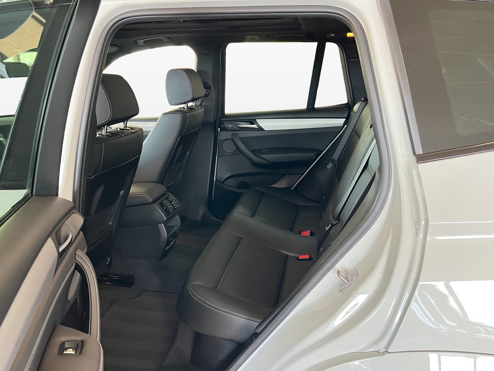BMW X3 xDrive 30d M Sport Steptronic-image-13