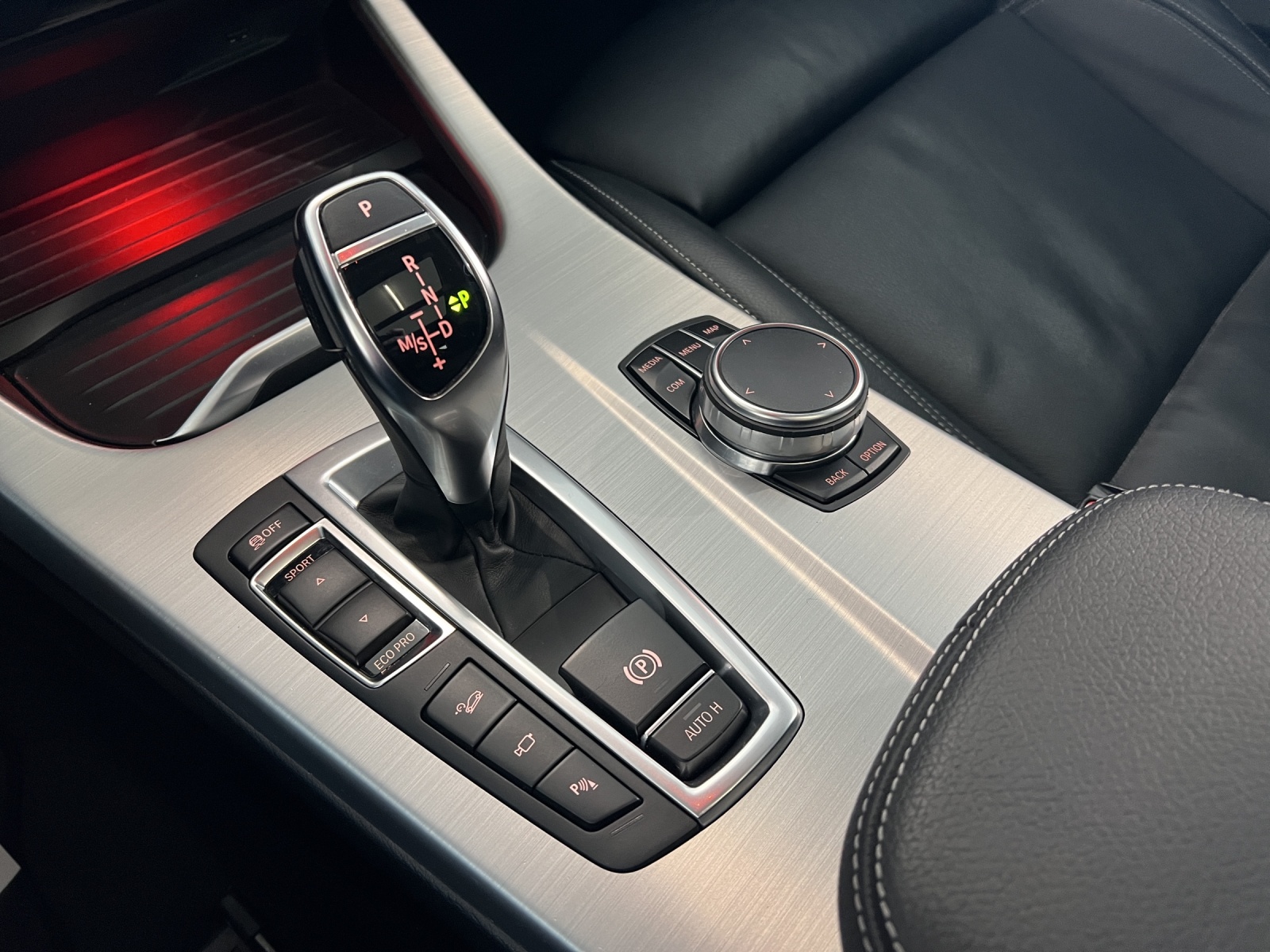 BMW X3 xDrive 30d M Sport Steptronic-image-18