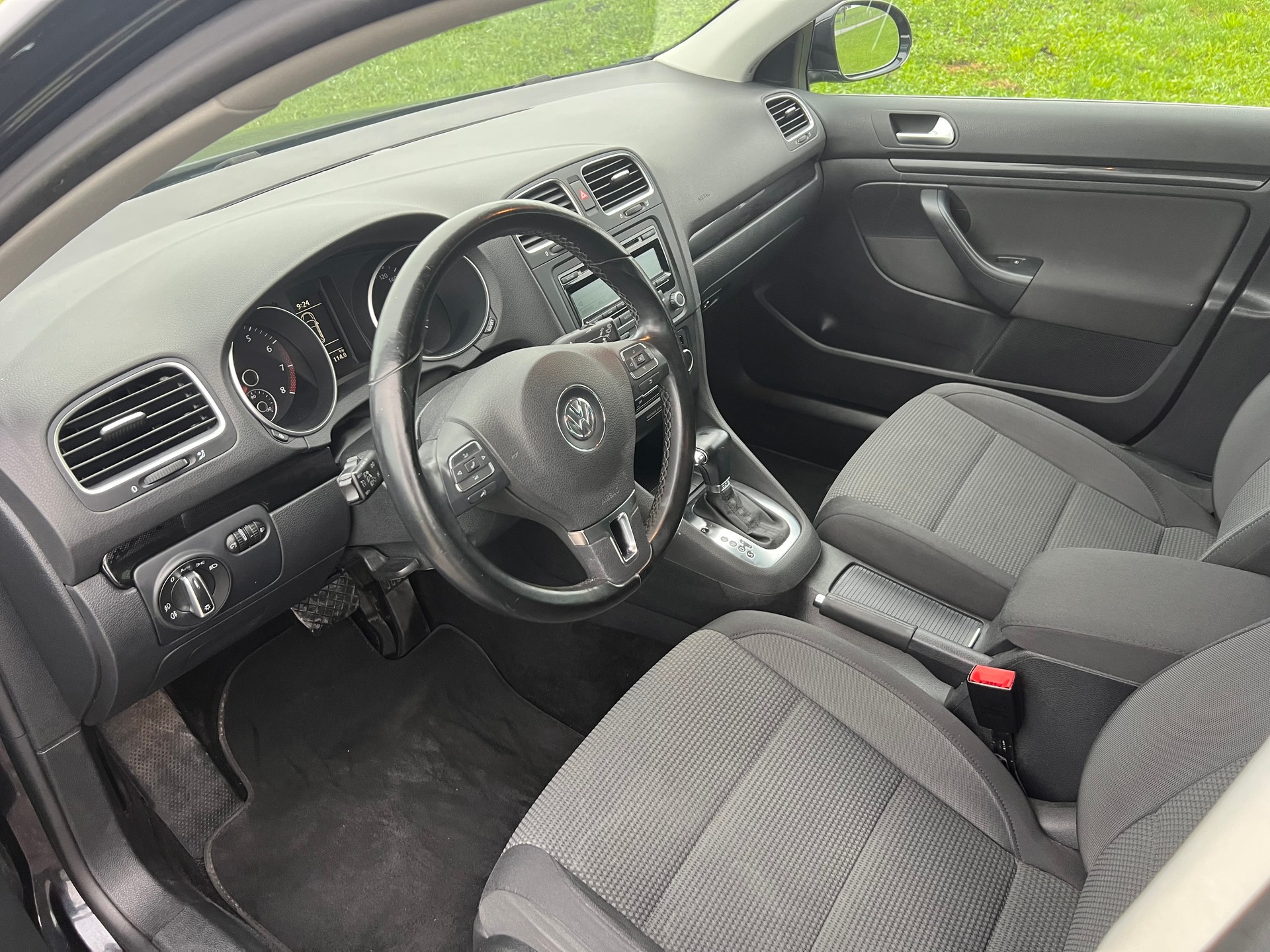 VW Golf Variant 1.4 TSI Comfortline DSG-image-6
