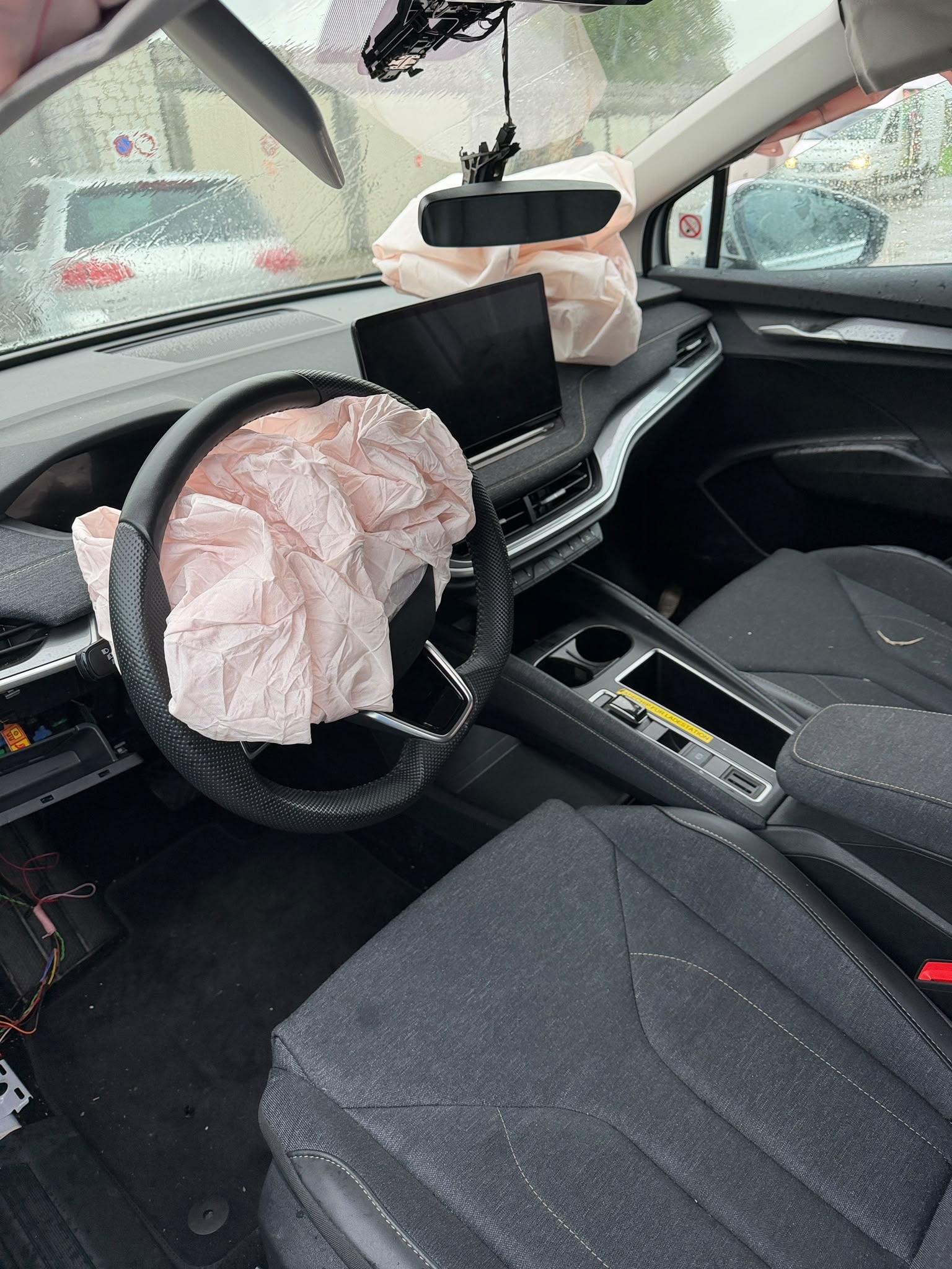 SKODA Elroq 85x 4x4-image-8