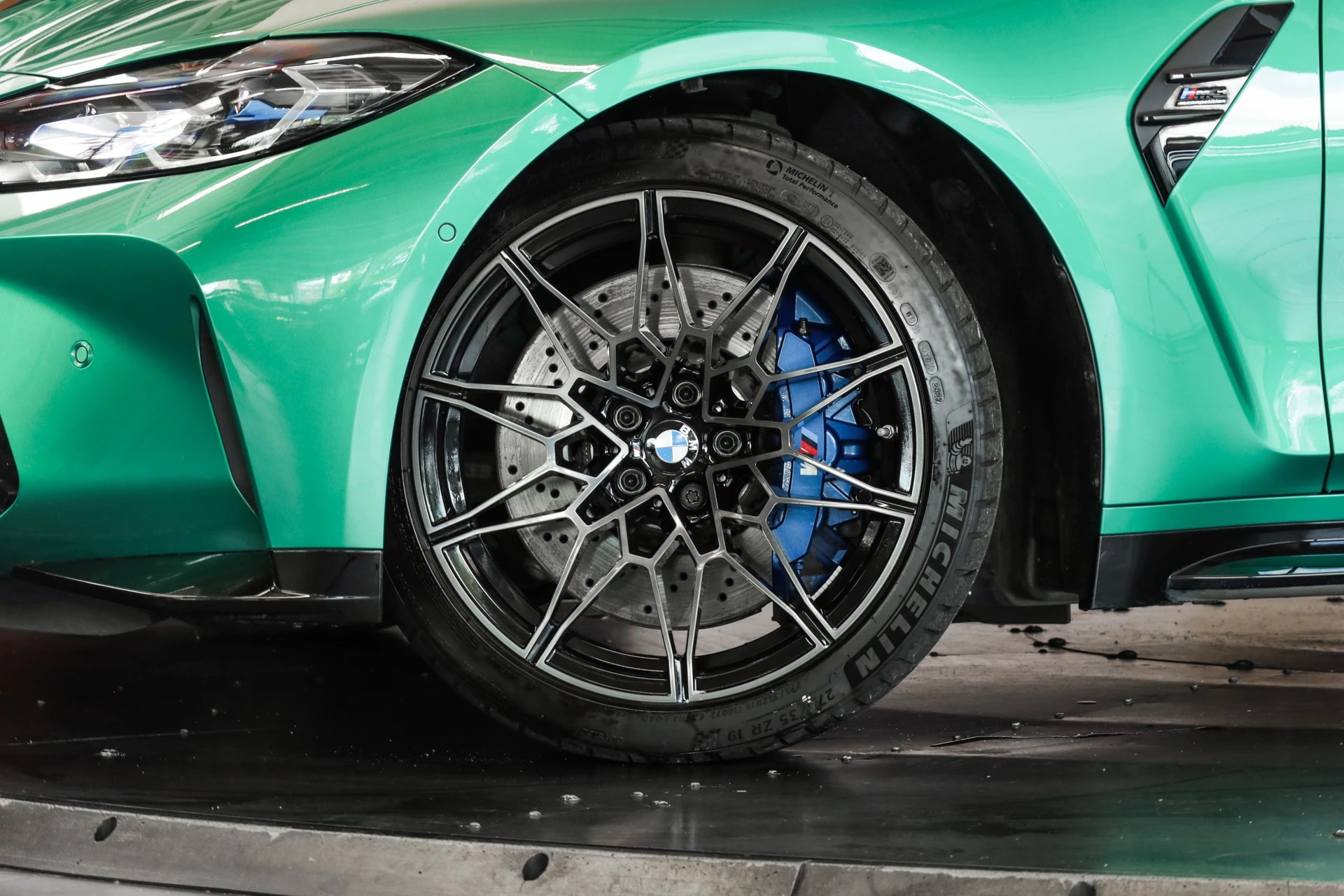 BMW M3 Competition Isle of Man Green • Véhicule CH • harman/kardon-image-7
