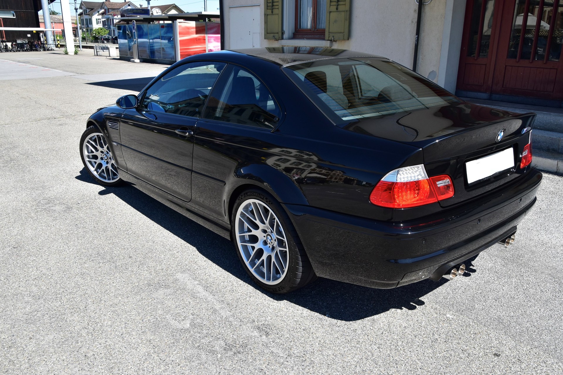 BMW M3 CSL Coupé-image-1