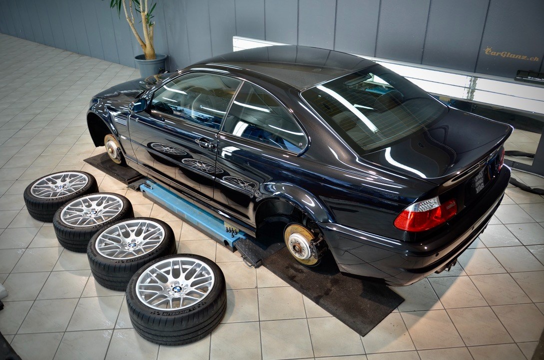 BMW M3 CSL Coupé-image-6