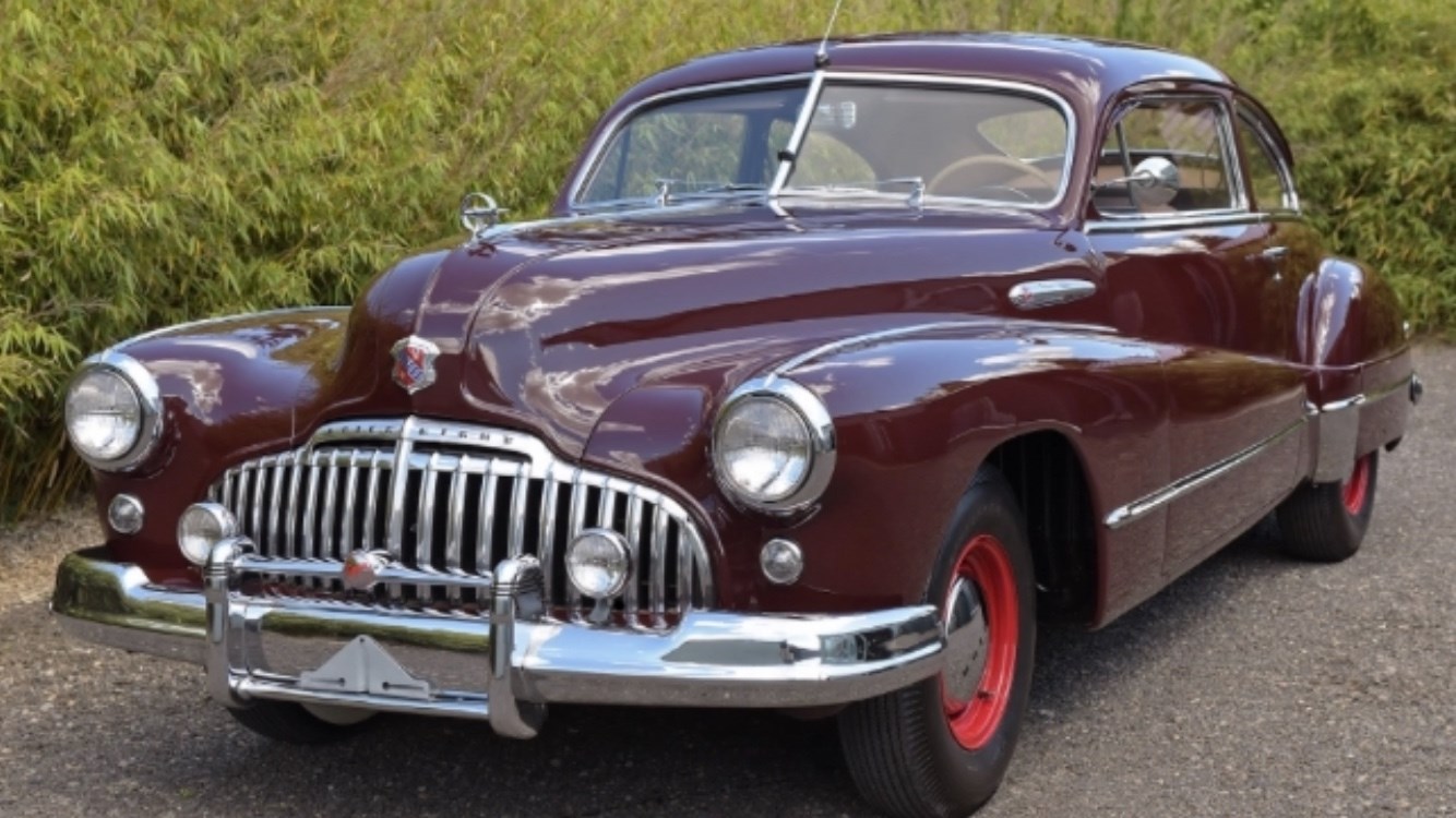 BUICK Super Eight Sedanette-image-13