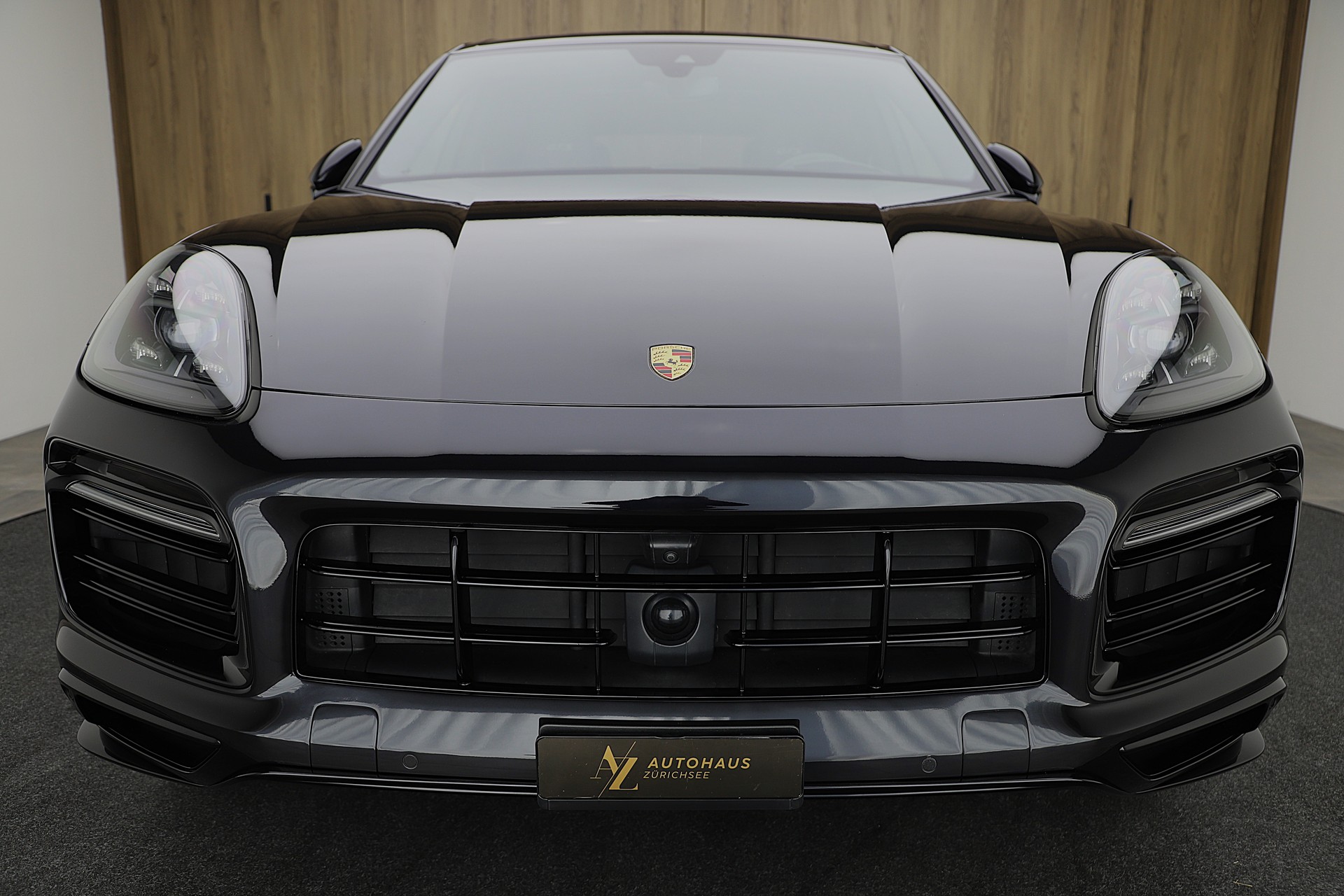 PORSCHE Cayenne GTS SportDesign Paket-image-1