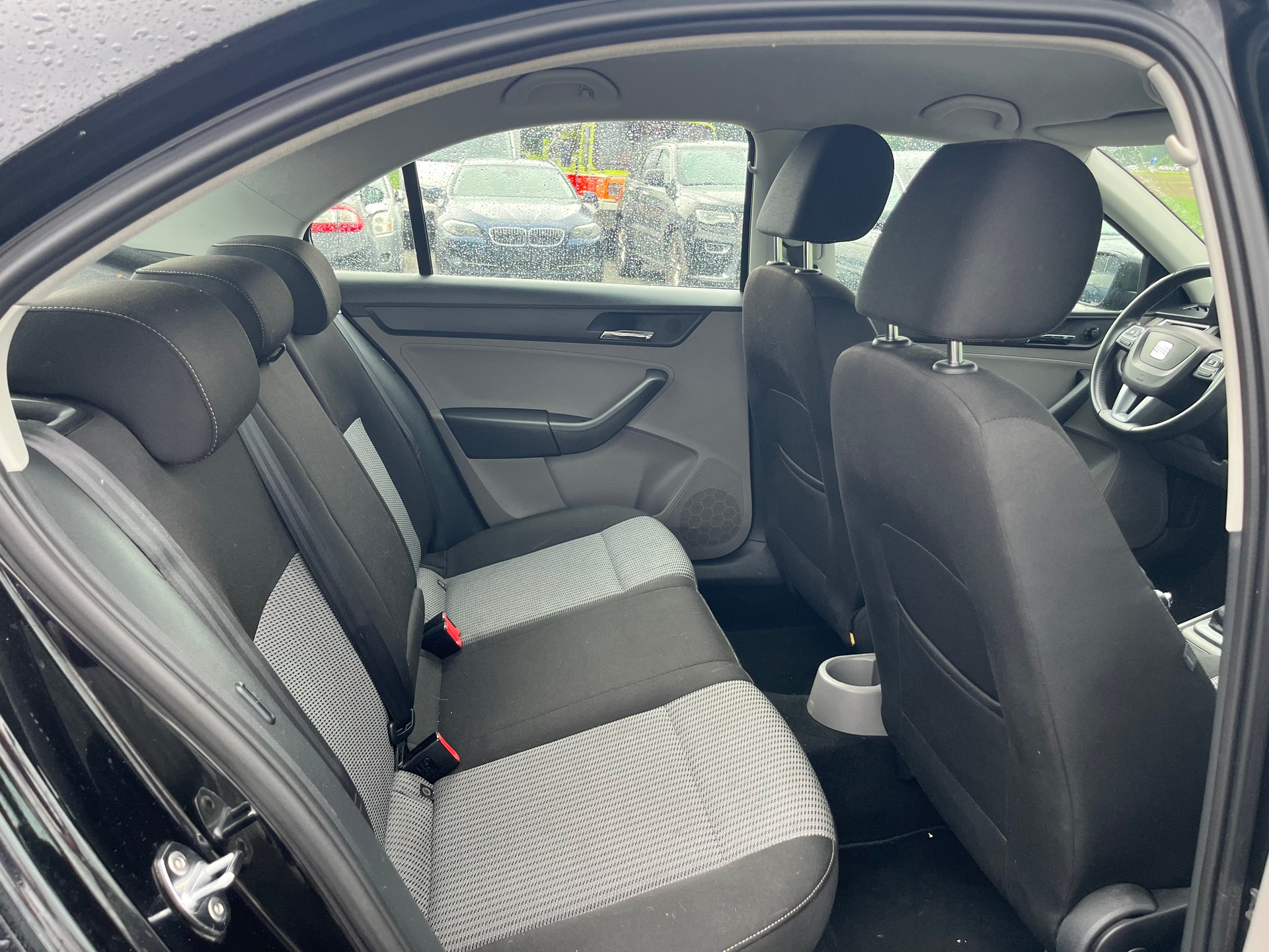 SEAT Toledo 1.4 TSI Reference DSG-image-13