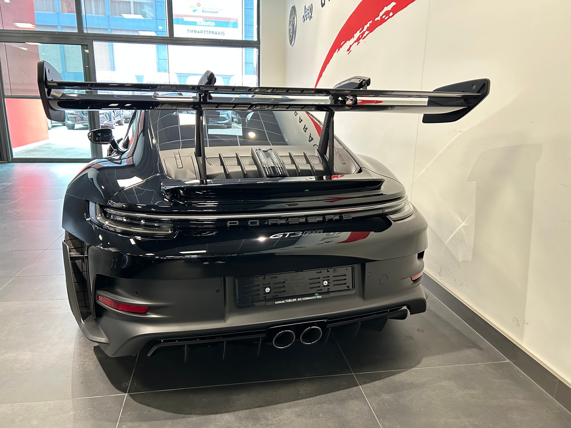 PORSCHE 911 GT3 RS-image-13