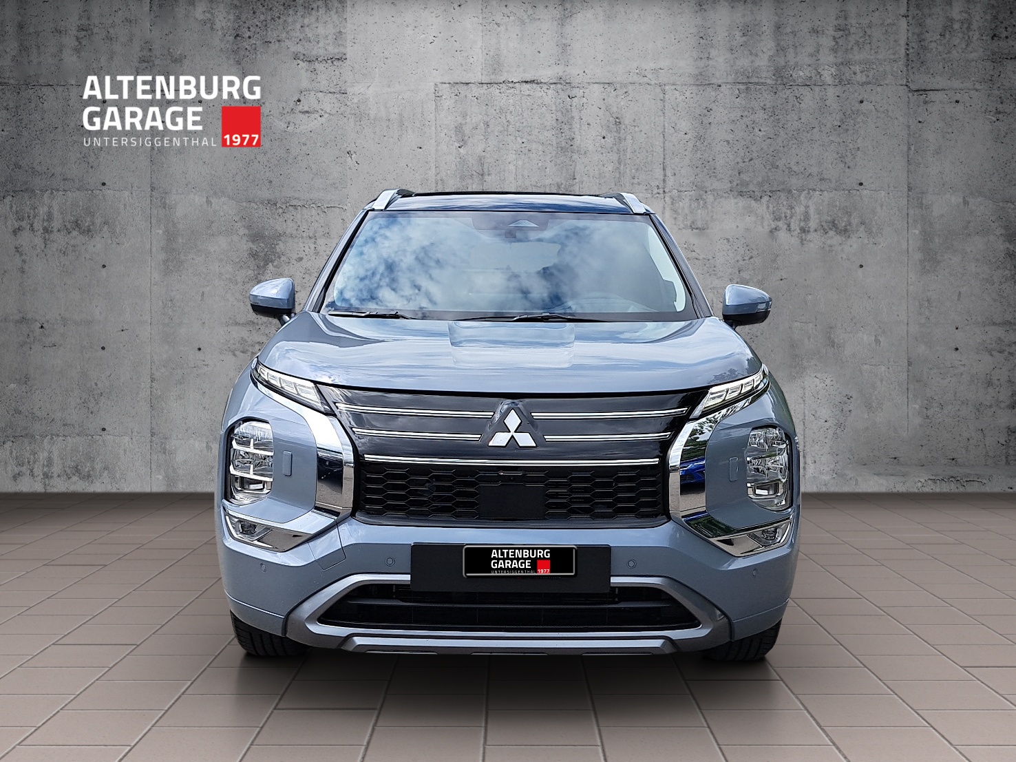 MITSUBISHI Outlander 2.4 PHEV Instyle 4x4-image-7