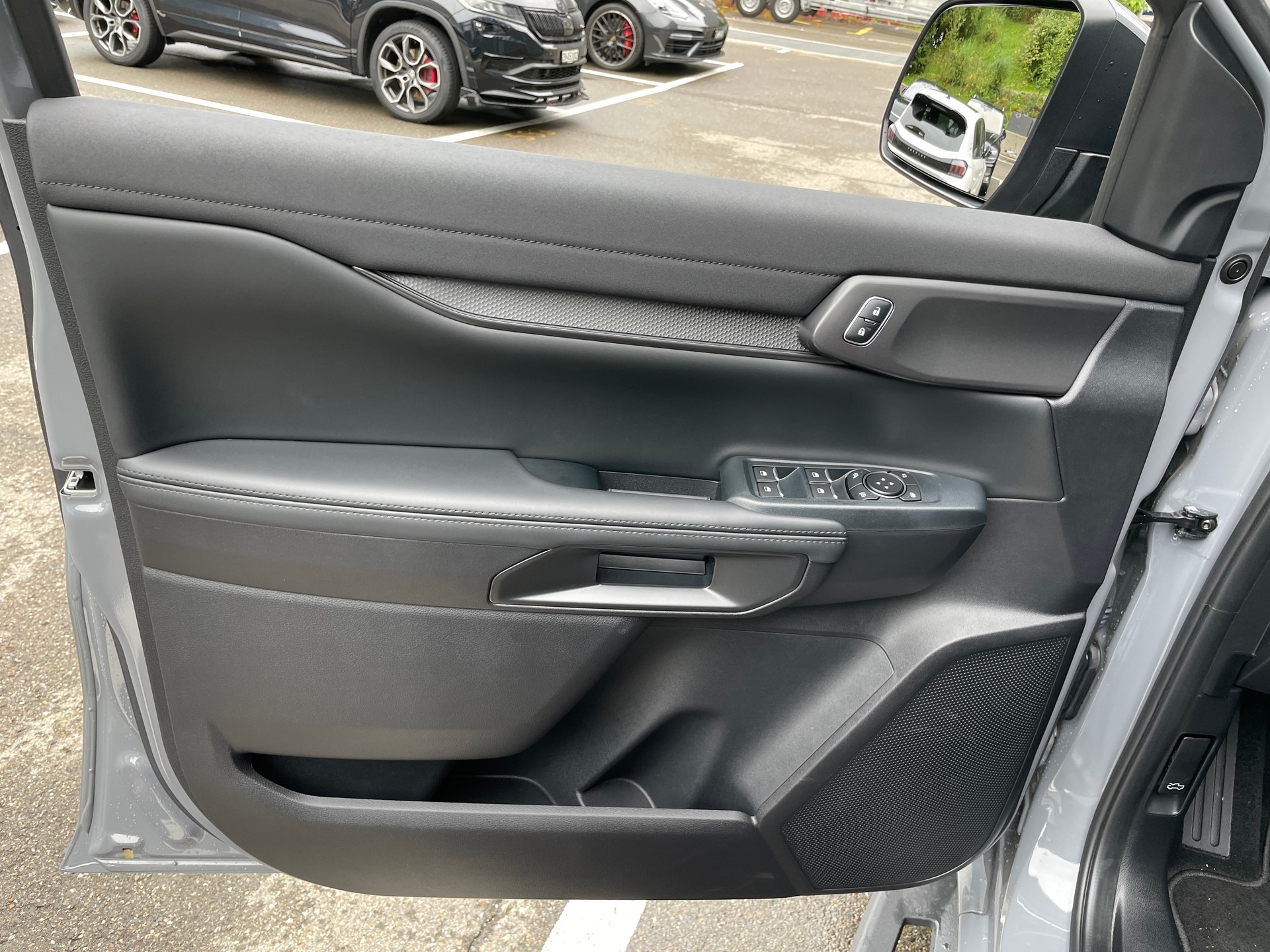 FORD Ranger Raptor 3.0 Eco Boost 4x4 A mit Raptor Paket, 500PS/695NM-image-10