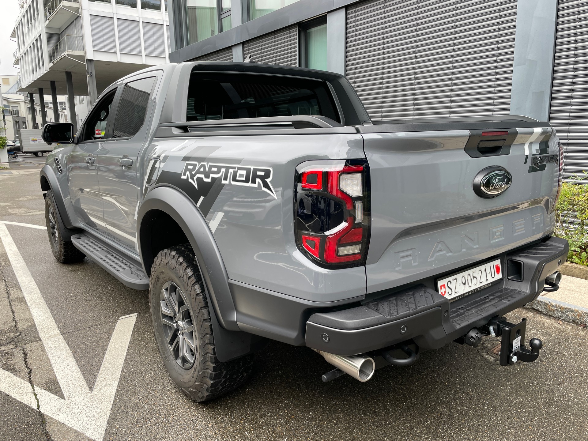 FORD Ranger Raptor 3.0 Eco Boost 4x4 A mit Raptor Paket, 500PS/695NM-showroom-element-2