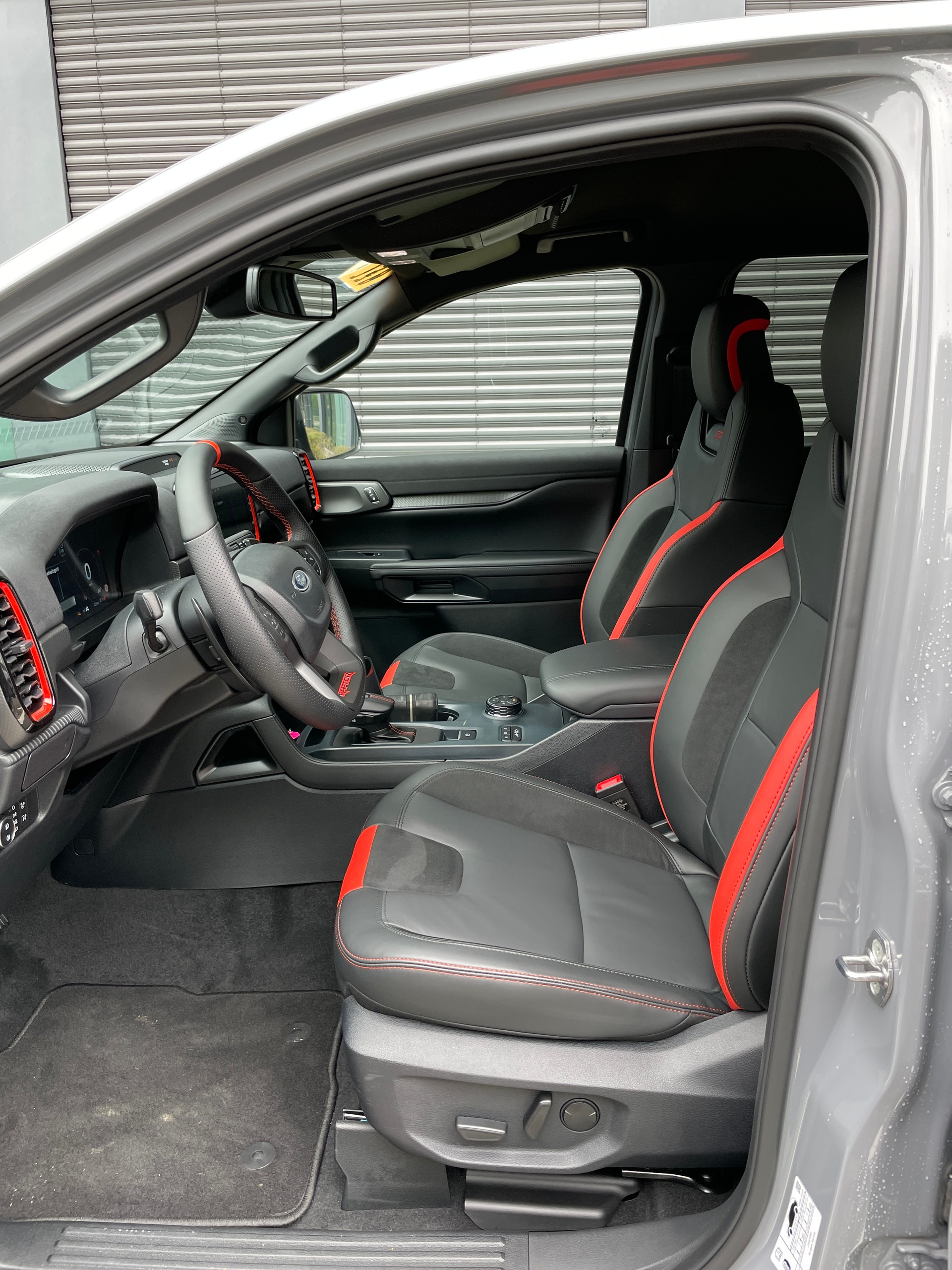 FORD Ranger Raptor 3.0 Eco Boost 4x4 A mit Raptor Paket, 500PS/695NM-image-11