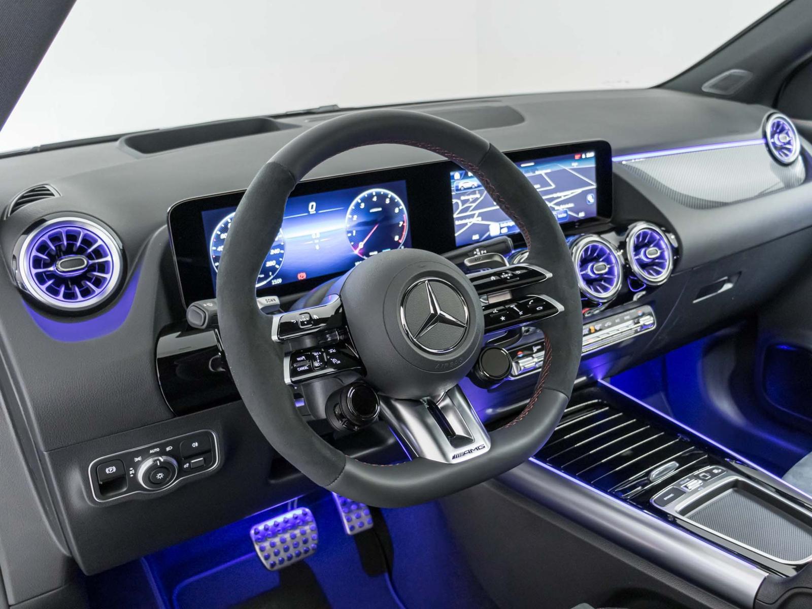 MERCEDES-BENZ GLA 35 AMG 4MATIC-image-10