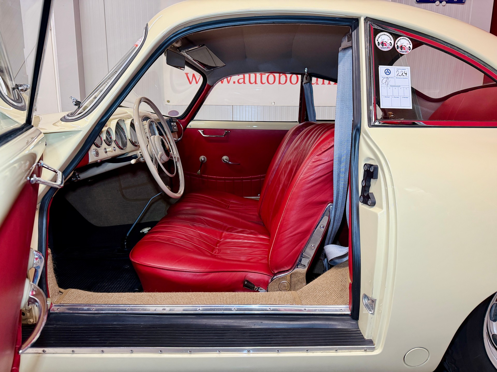 PORSCHE 356 Pre A Reutter "Knickscheibe" Mille Miglia-image-3