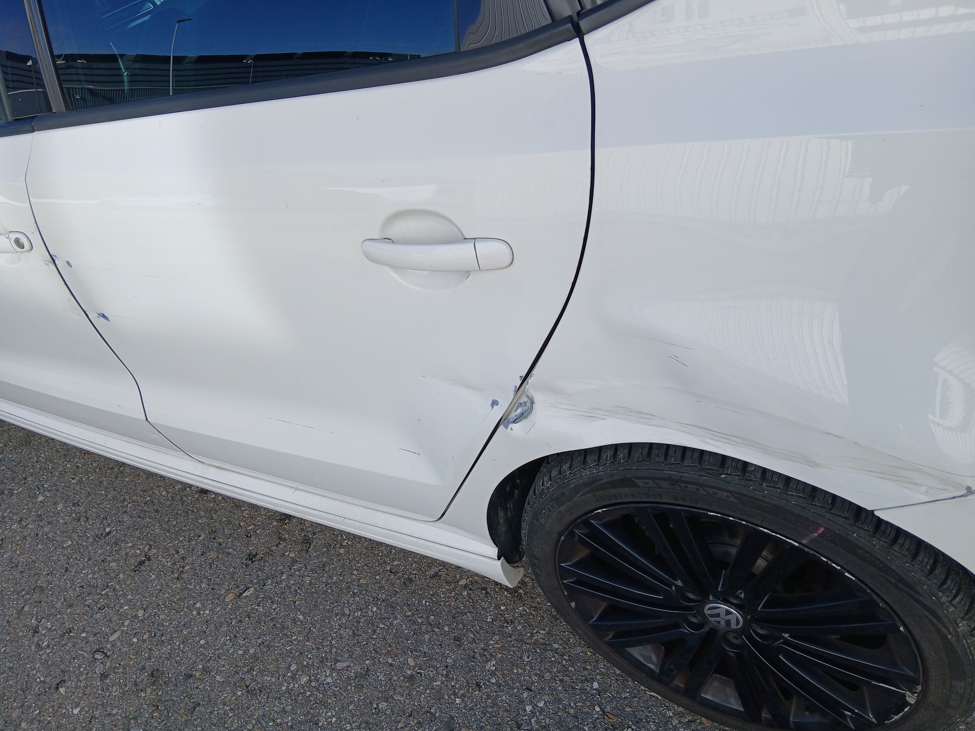VW Polo 1.4 TSI BlueGT DSG-image-8