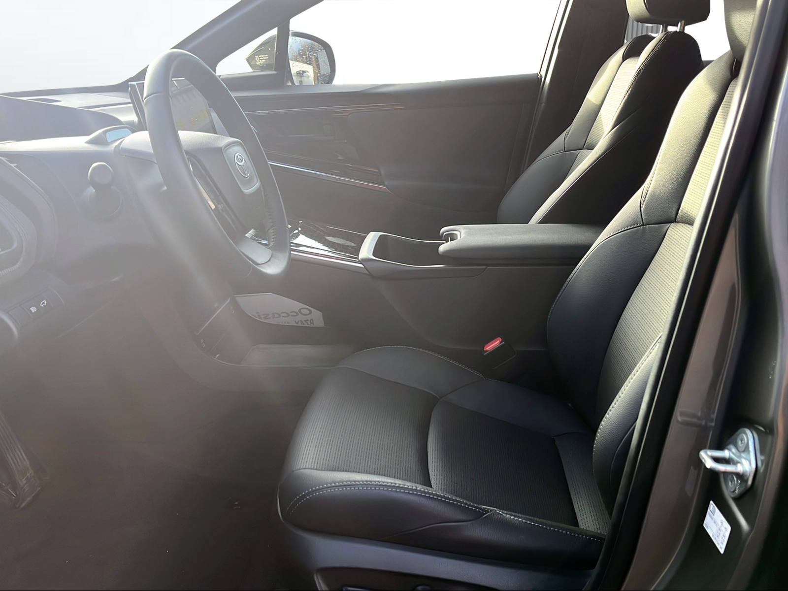TOYOTA bZ4X Premium 71,4 kWh 4WD-image-6