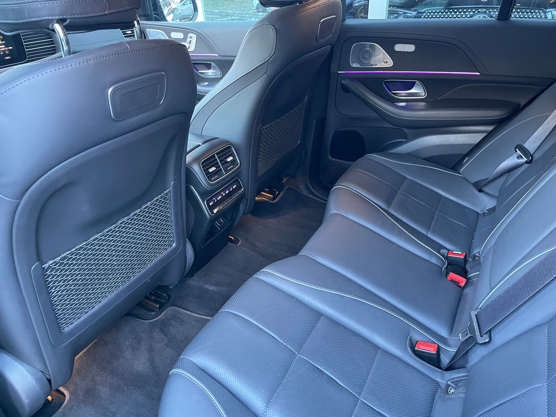 MERCEDES-BENZ GLE Coupé 400 d 4Matic 9G-Tronic AMG Line-image-11