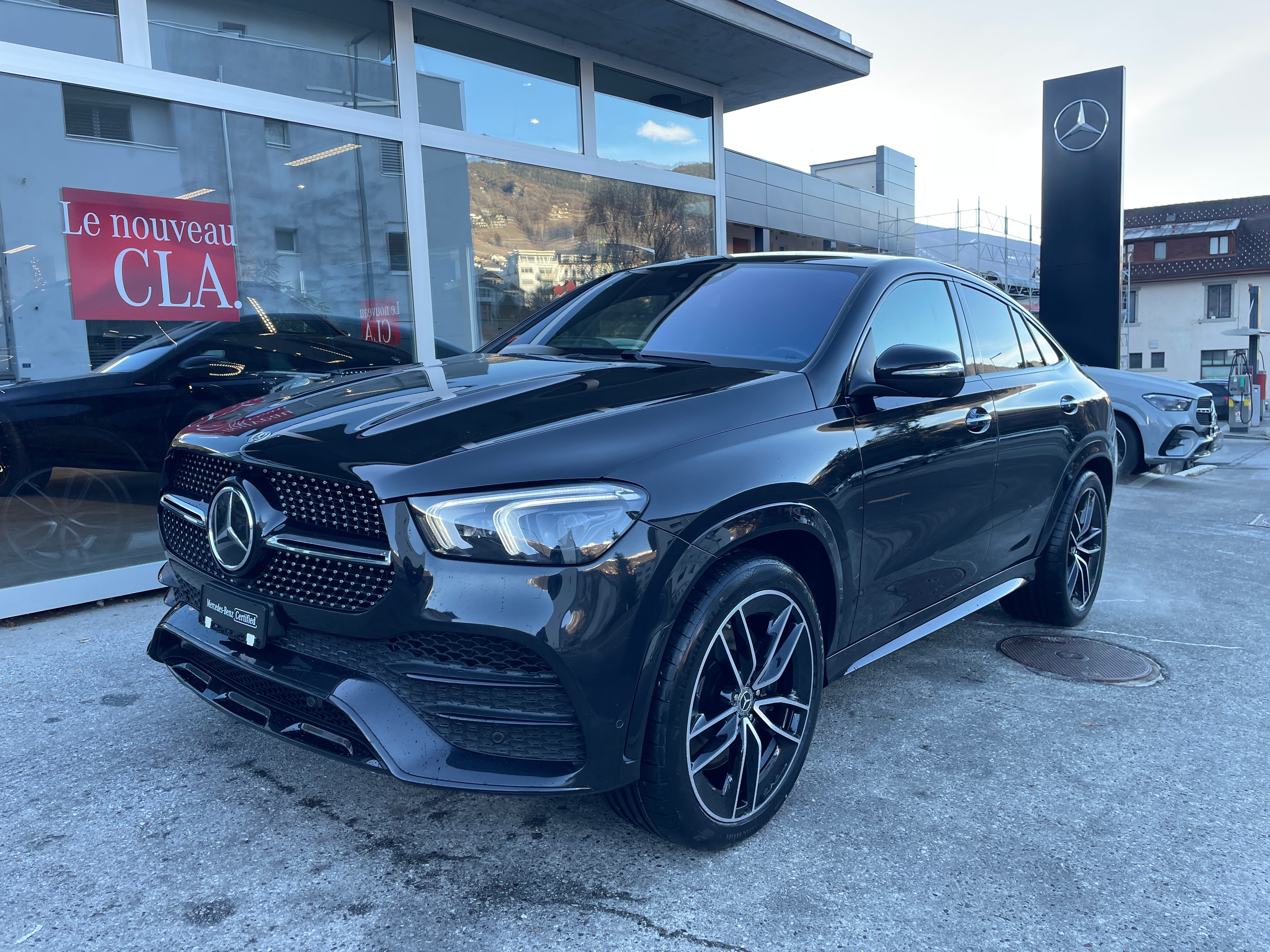 MERCEDES-BENZ GLE 400 d AMG Line 4matic — slika 4