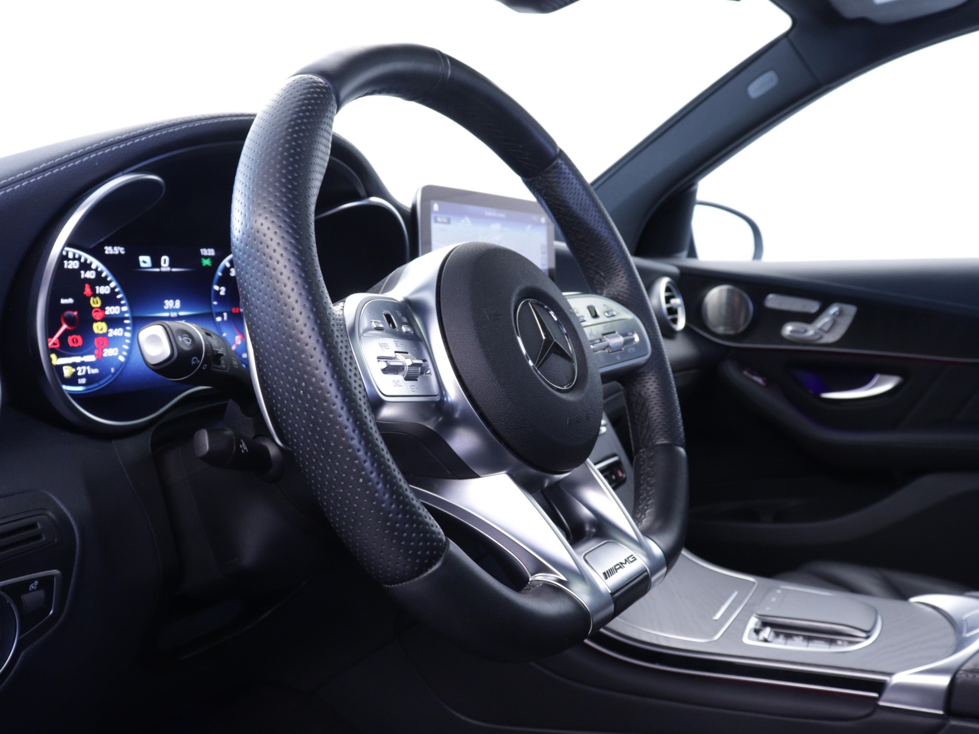 MERCEDES-BENZ GLC 43 AMG 4m-image-7