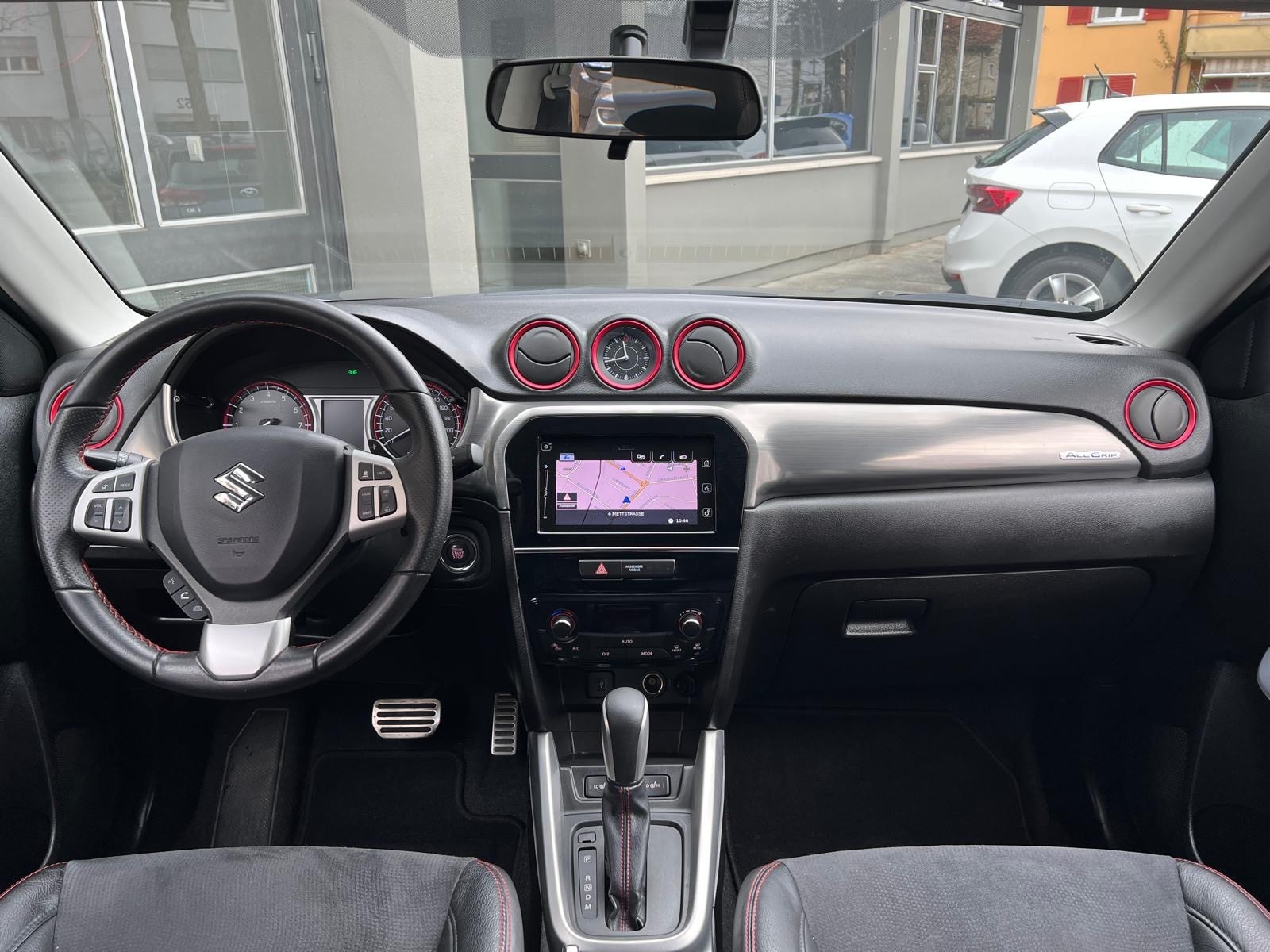 SUZUKI Vitara 1.4 Boosterjet Sergio Cellano Top 4x4-image-6
