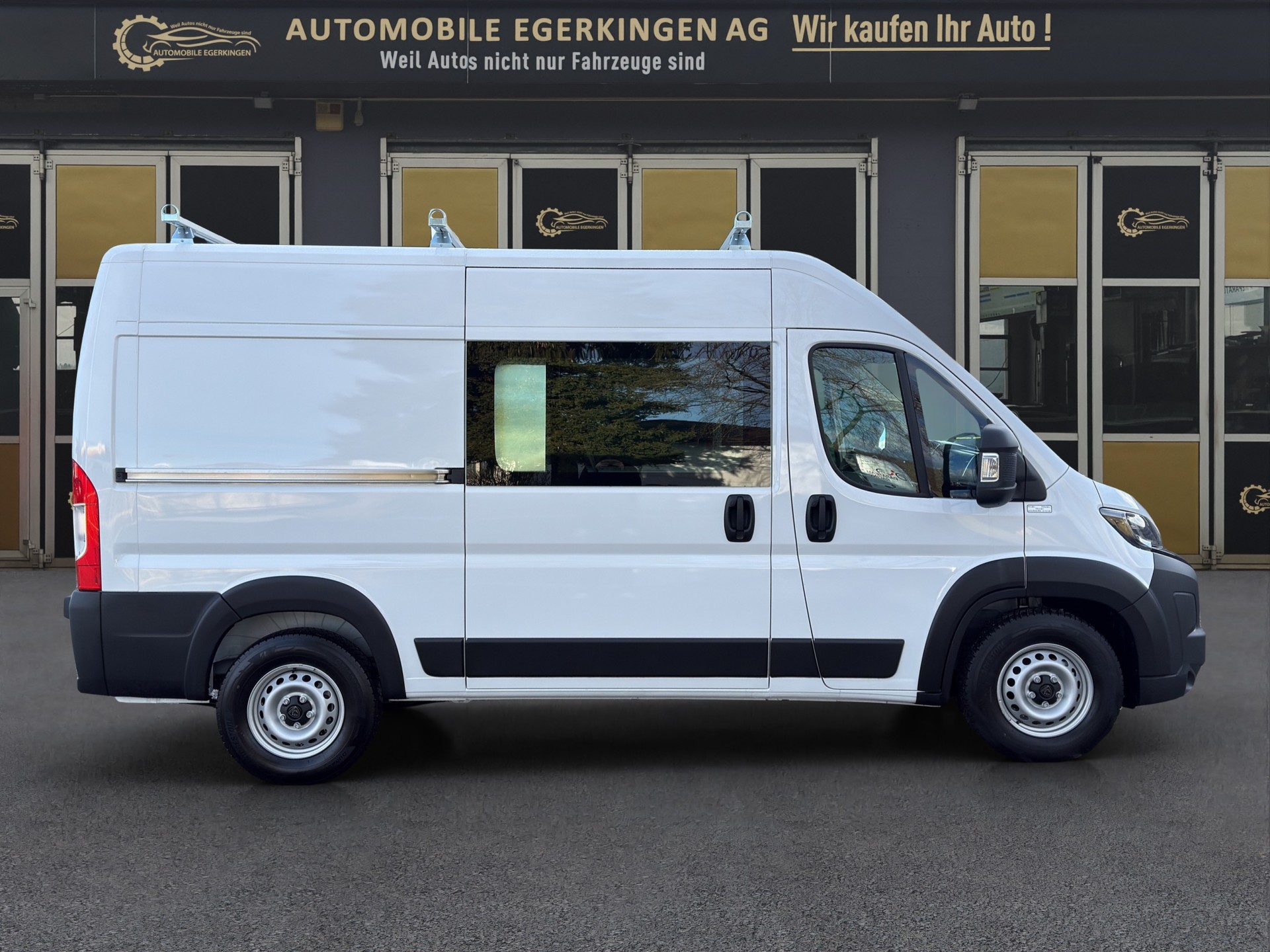 PEUGEOT Boxer Kaw. 435 L2H2 2.2 BlueHDi 140 S/S-showroom-element-3