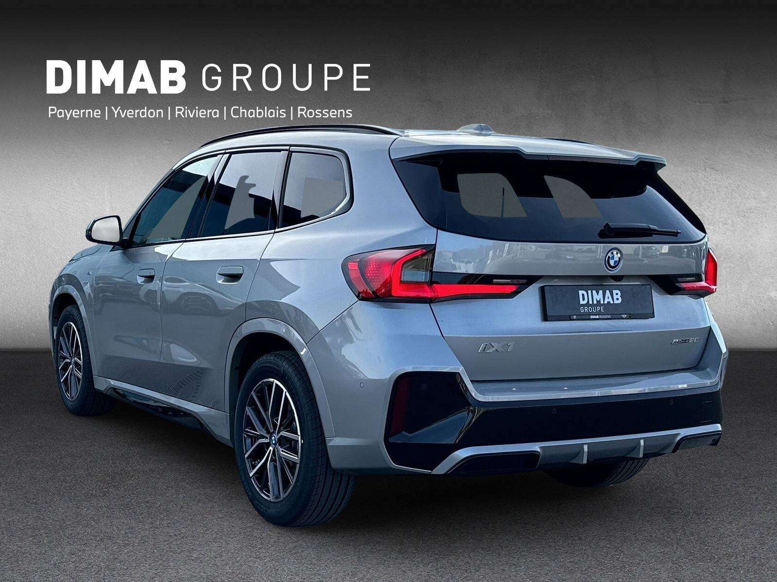 BMW iX1 eDrive 20 M Sport-showroom-element-2