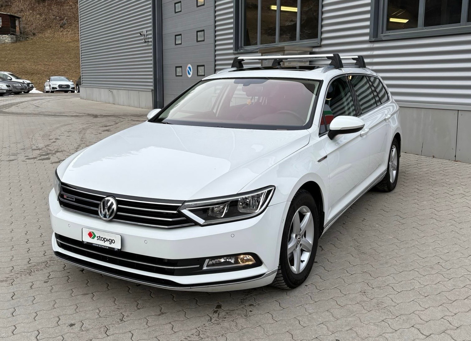 VW Passat Variant 2.0 TDI BMT Highline DSG 4Motion-image-0