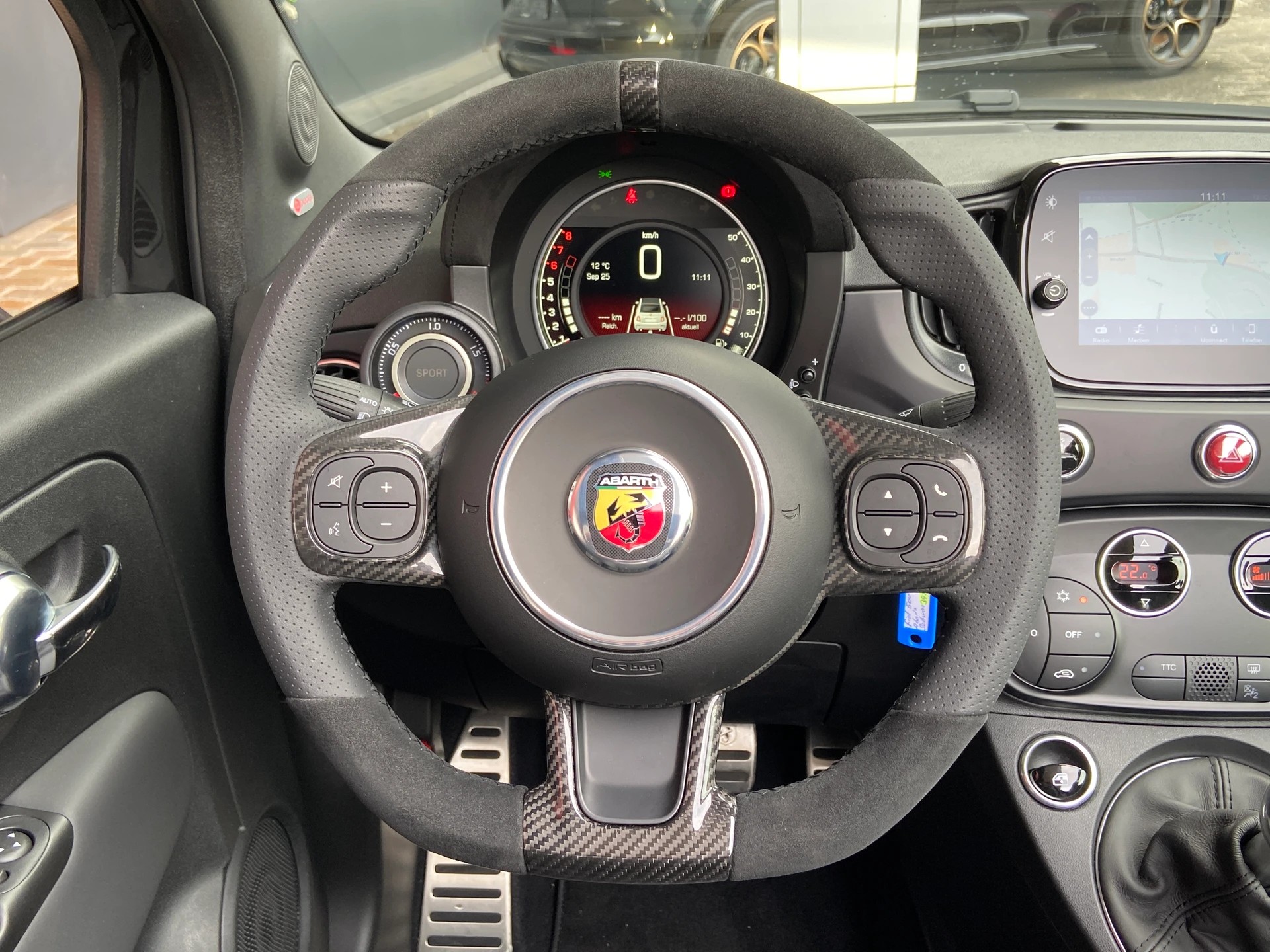 FIAT 695C 1.4 16V Turbo Abarth Turismo-image-9