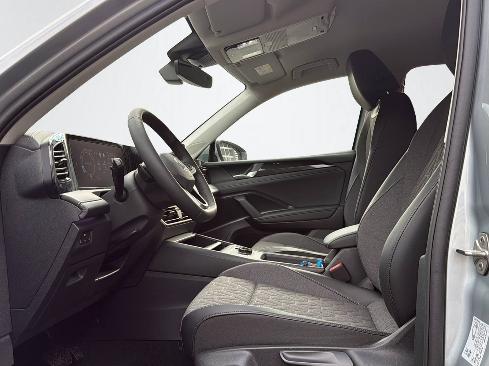 VW Tiguan 2.0 TSI Life United DSG 4motion-image-7