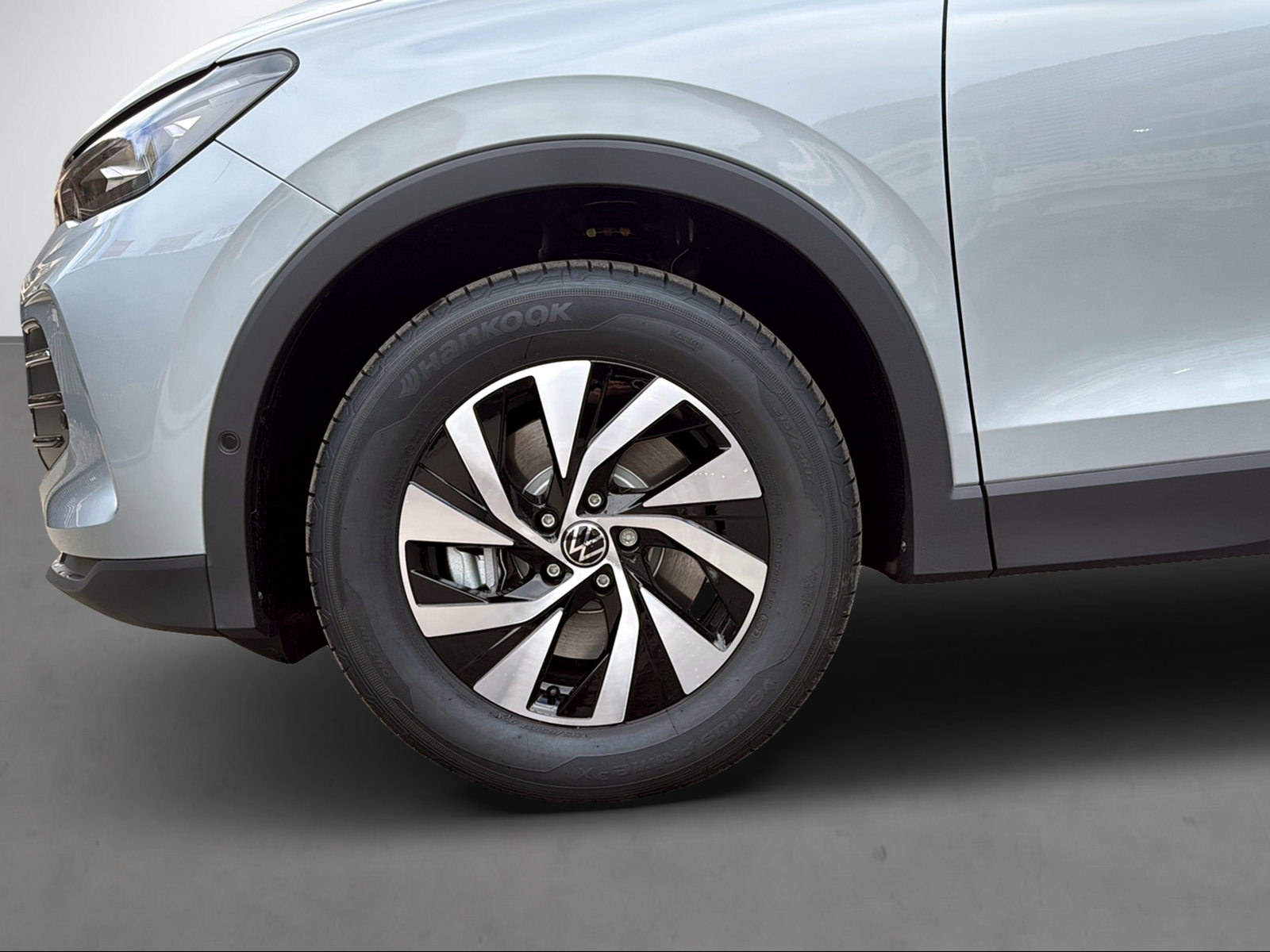 VW Tiguan 2.0 TSI Life United DSG 4motion-image-3
