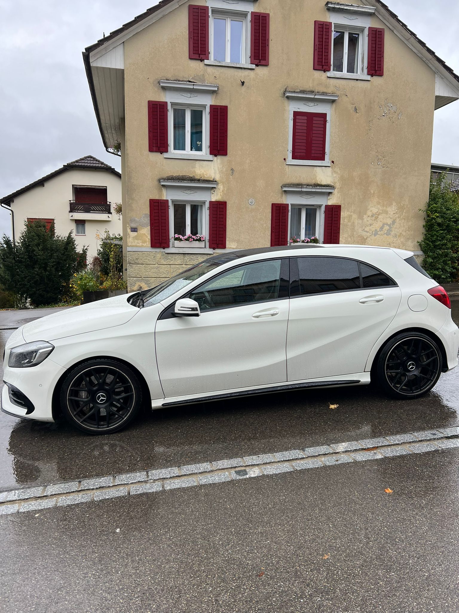 MERCEDES-BENZ A 45 AMG 4Matic Speedshift 7G-DCT-image-2