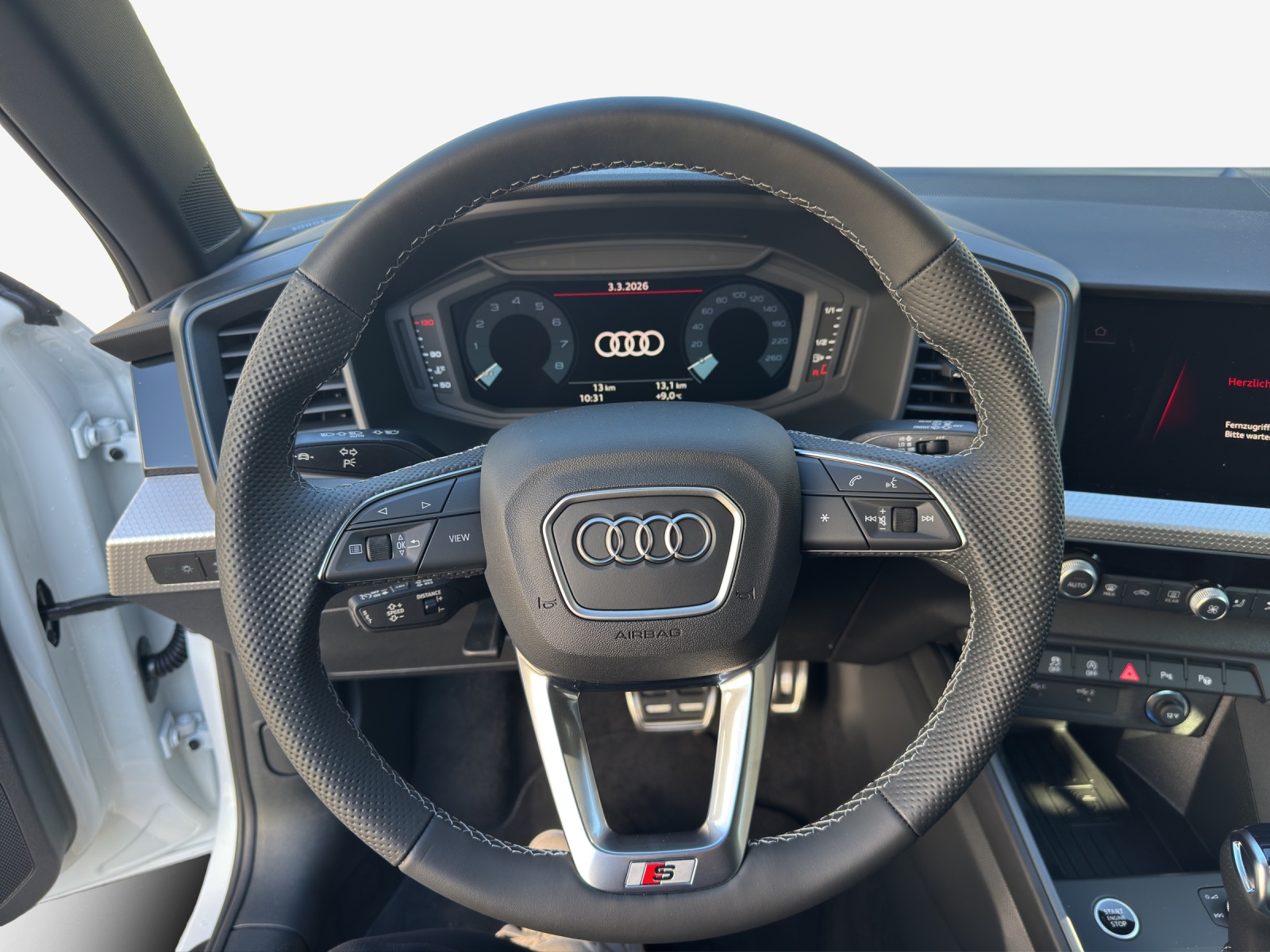 AUDI A1 Sportback 40 TFSI S Line S-tronic-image-9